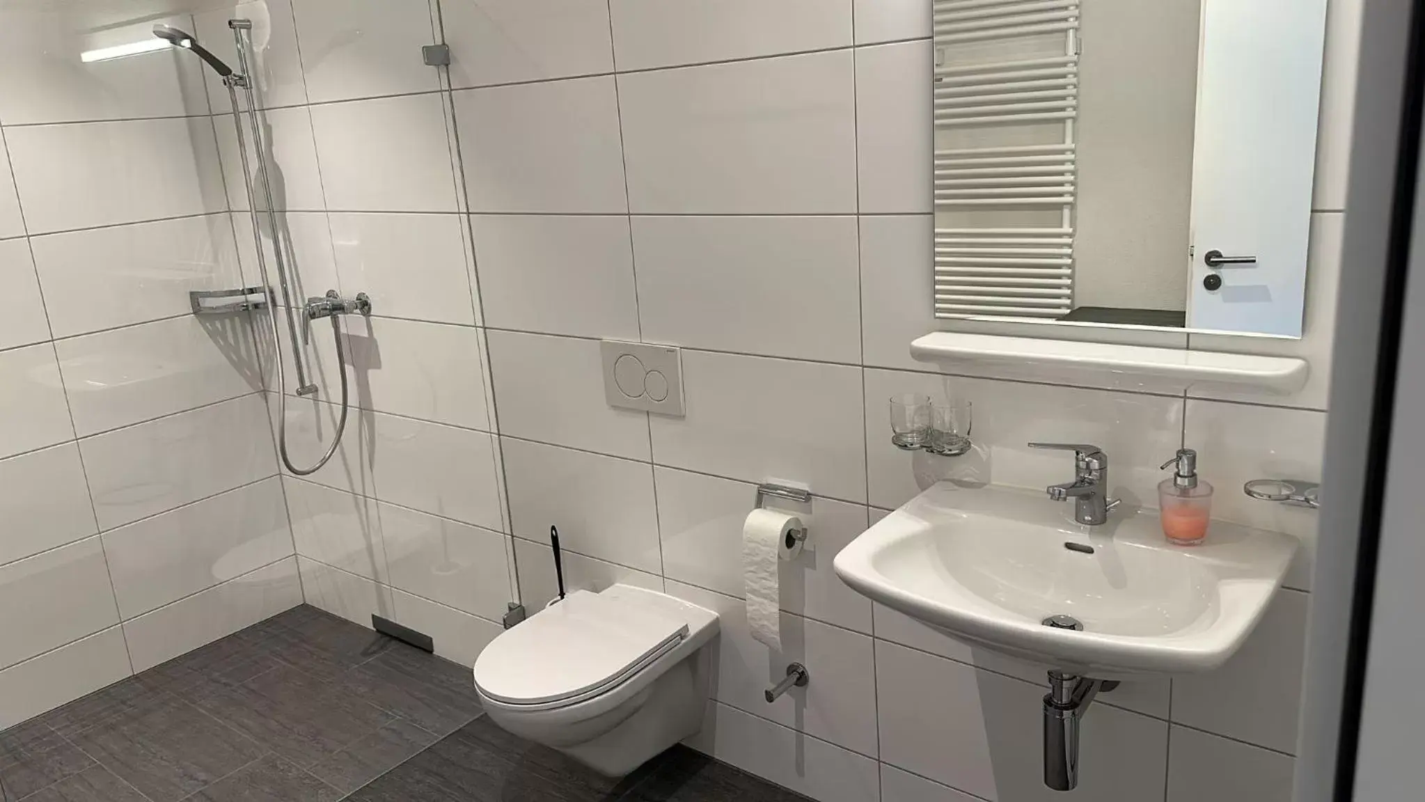 Bathroom in Hotel Tschuggen Davos