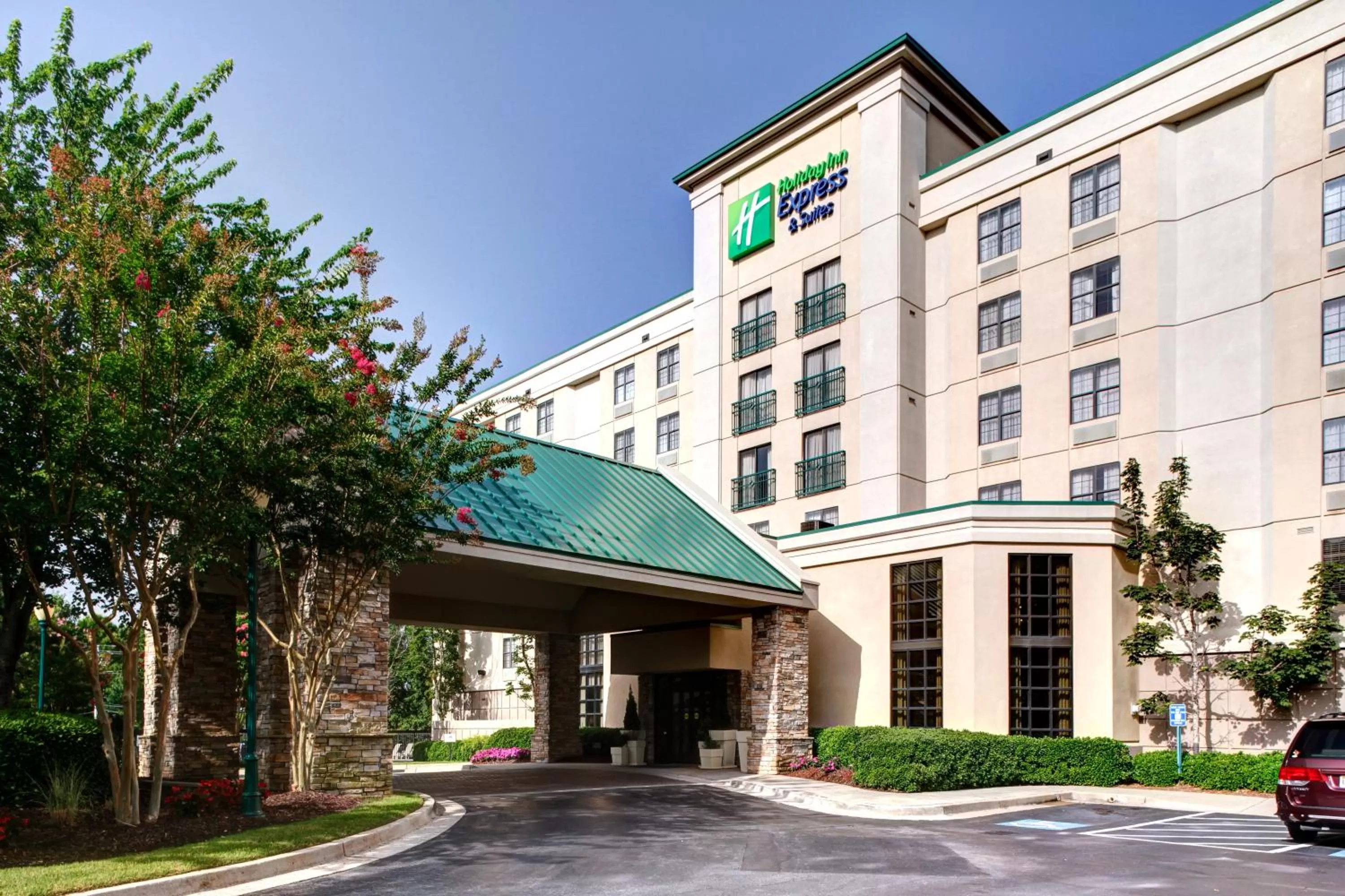 Property building in Holiday Inn Express Hotel & Suites Atlanta Buckhead by IHG