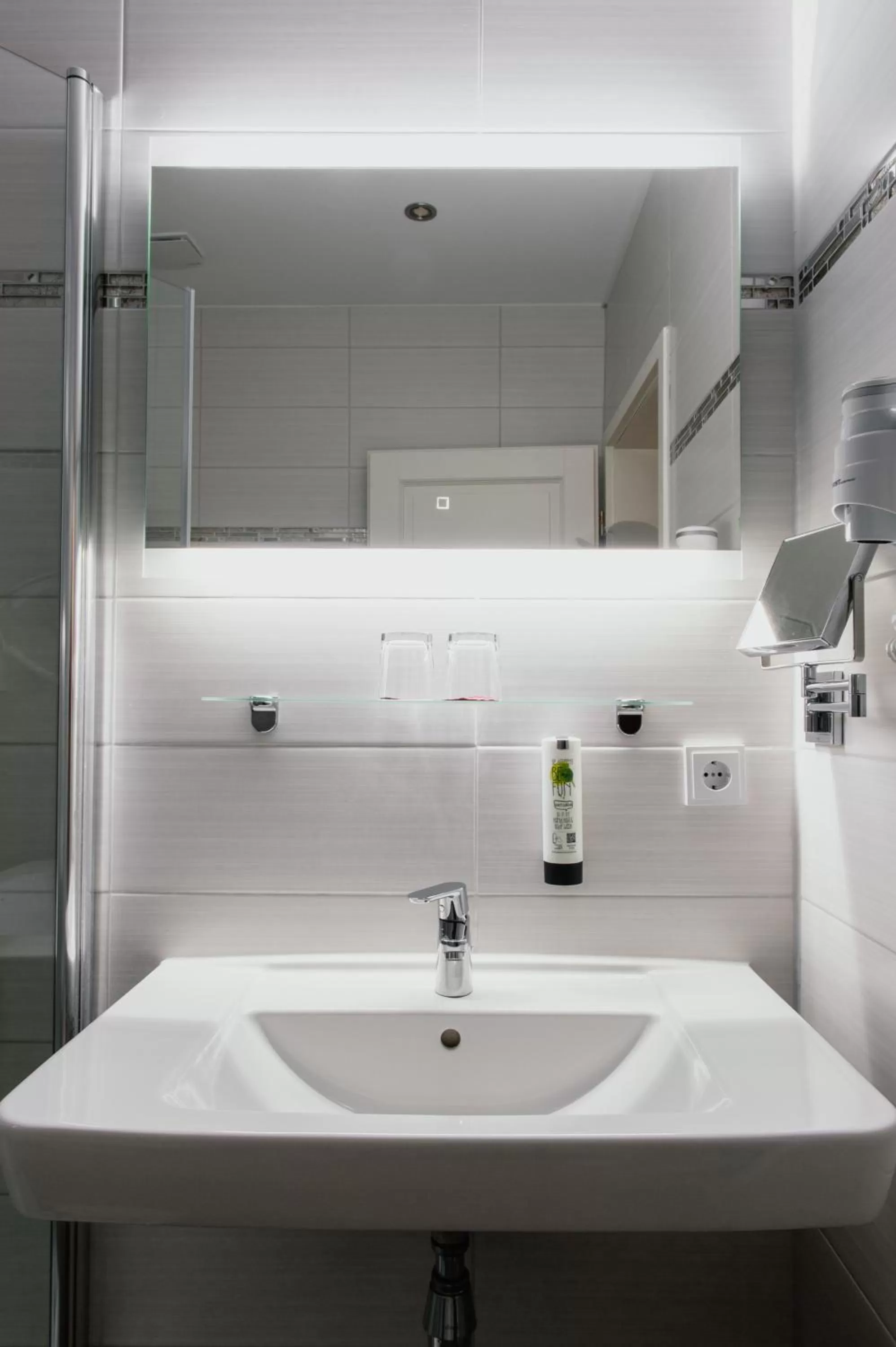 Bathroom in Hotel & Restaurant "Deutscher Kaiser"