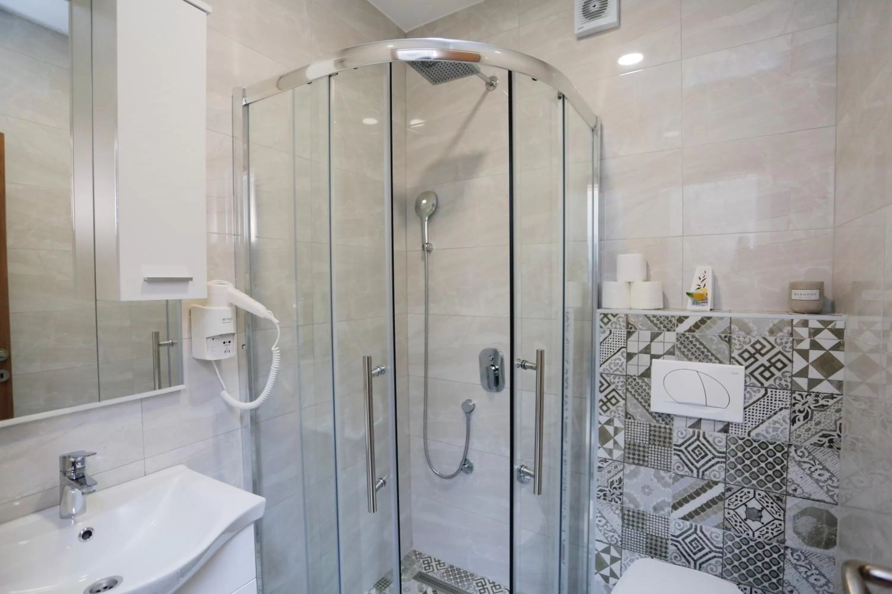 Bathroom in Hotel - Villa Lejla