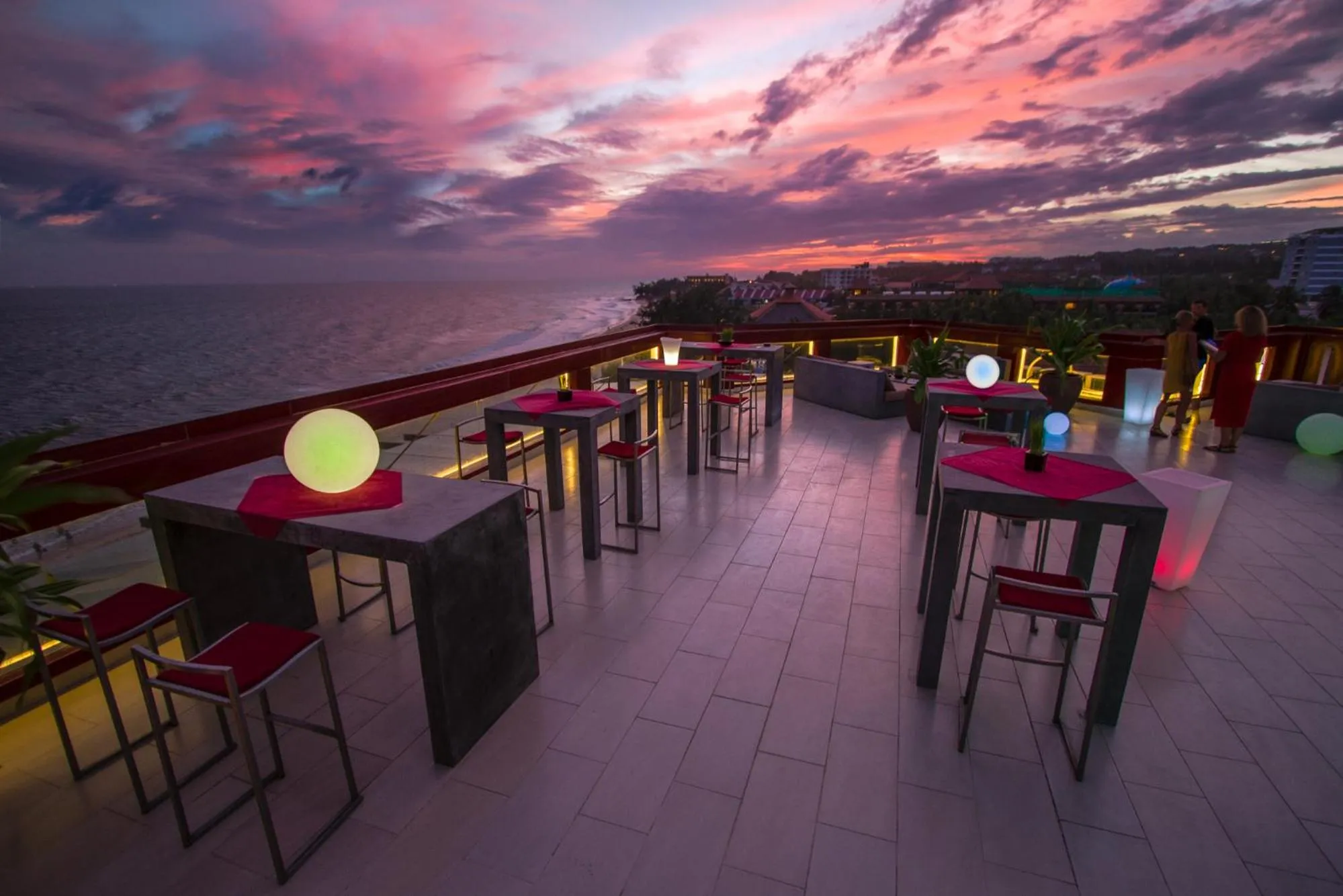 Restaurant/Places to Eat in Unique Mui Ne Resort and Spa