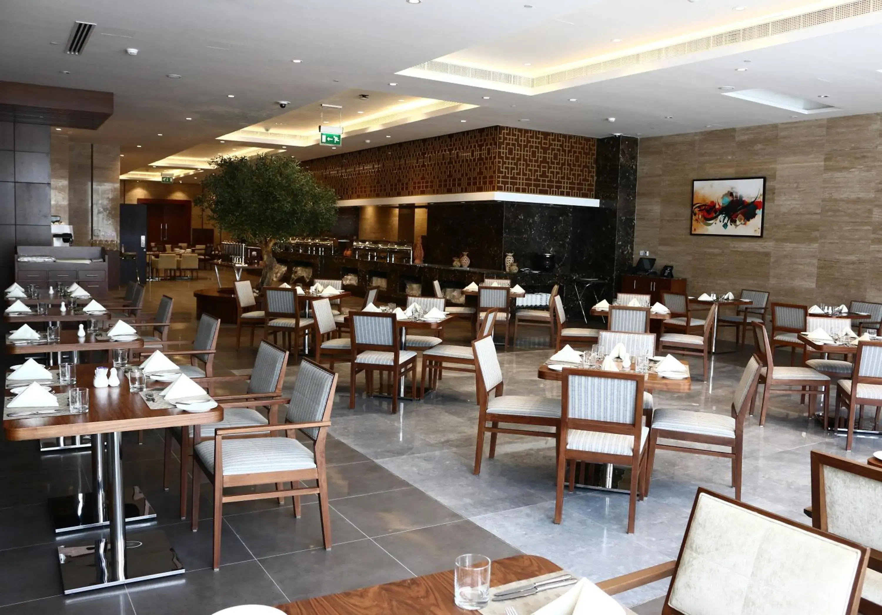 Restaurant/Places to Eat in Levatio Hotel Muscat