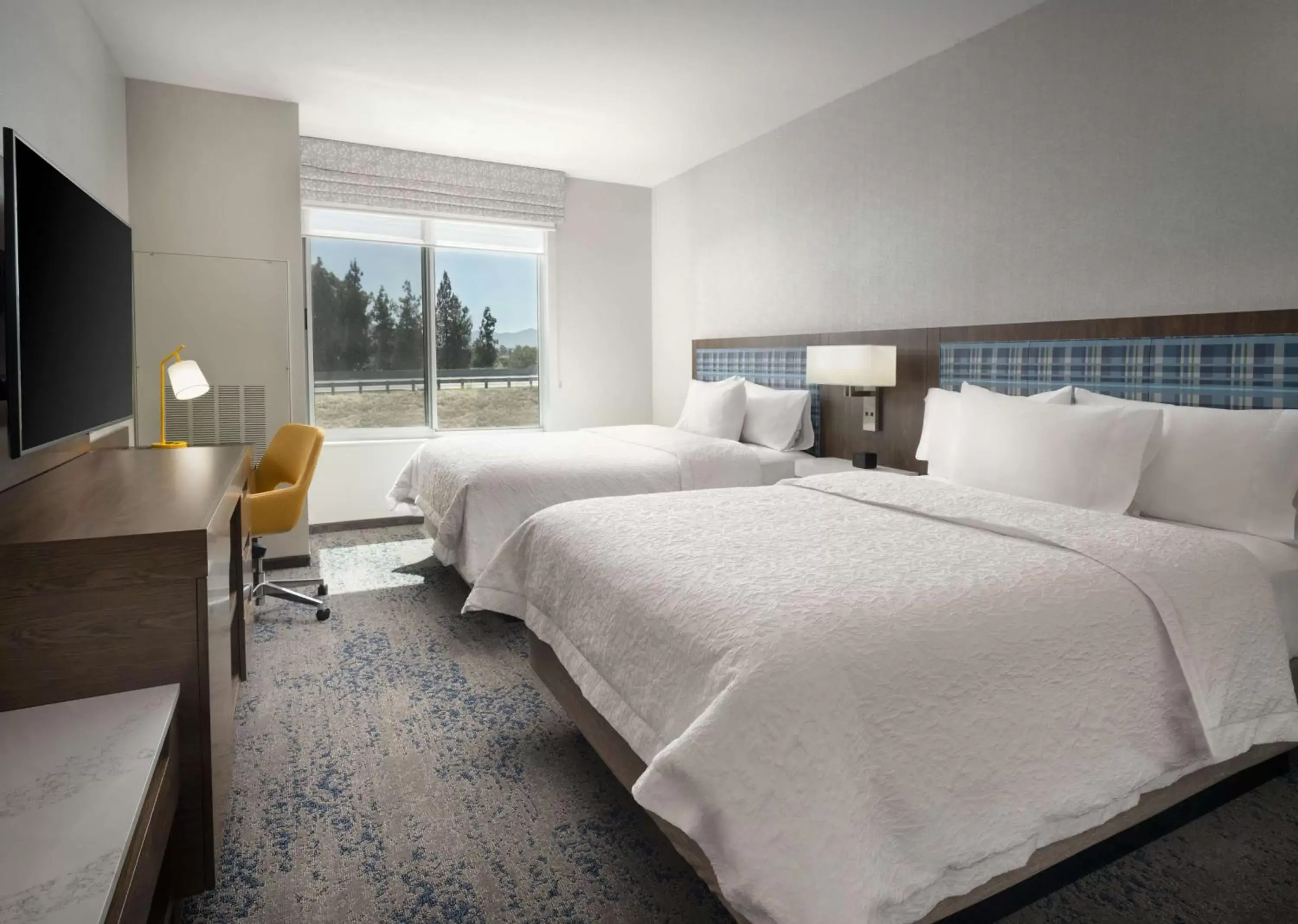 Bed in Hampton Inn & Suites El Cajon San Diego
