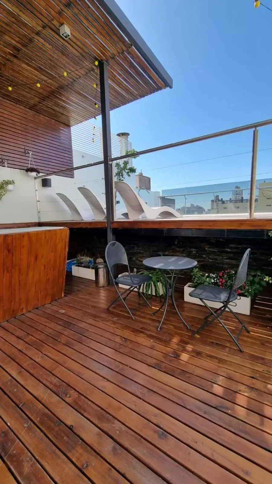 Balcony/Terrace in Howard Johnson La Cañada Hotel & Suites