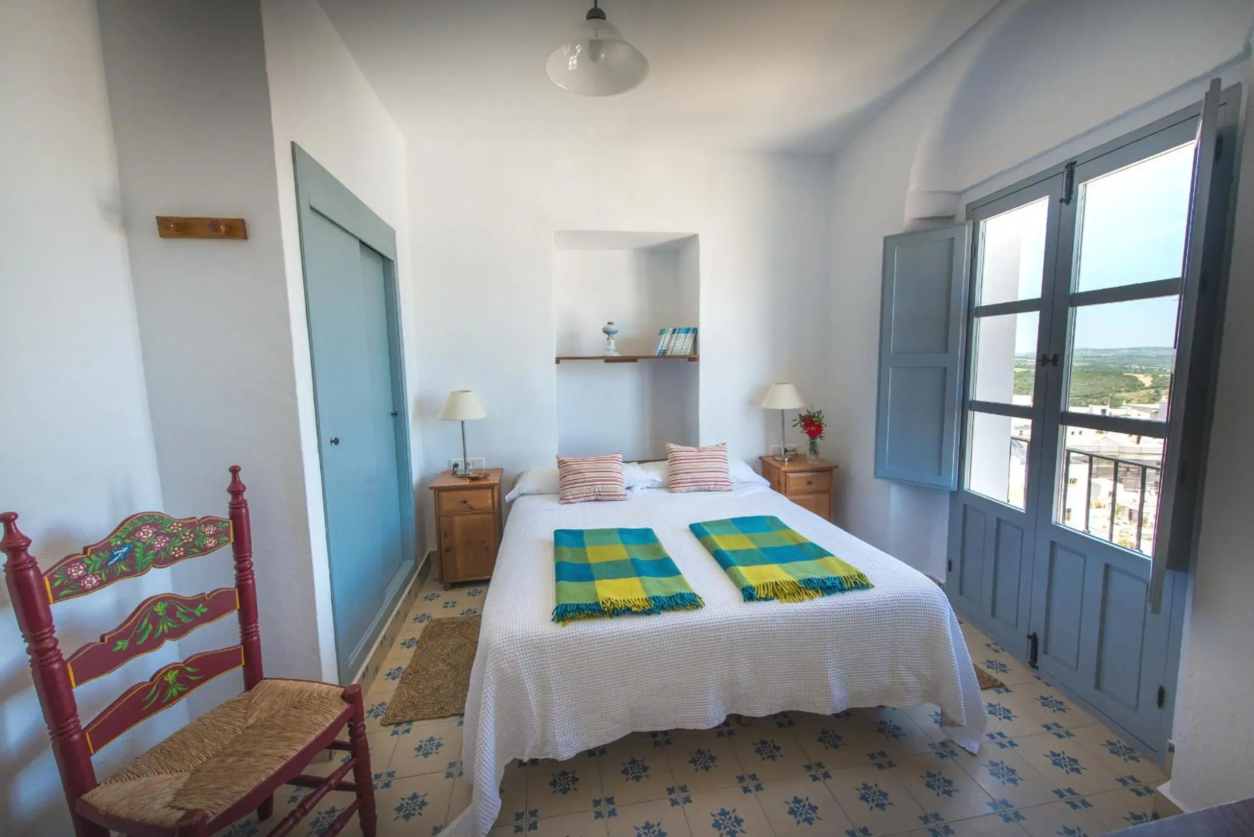 Photo of the whole room, Bed in La Botica de Vejer