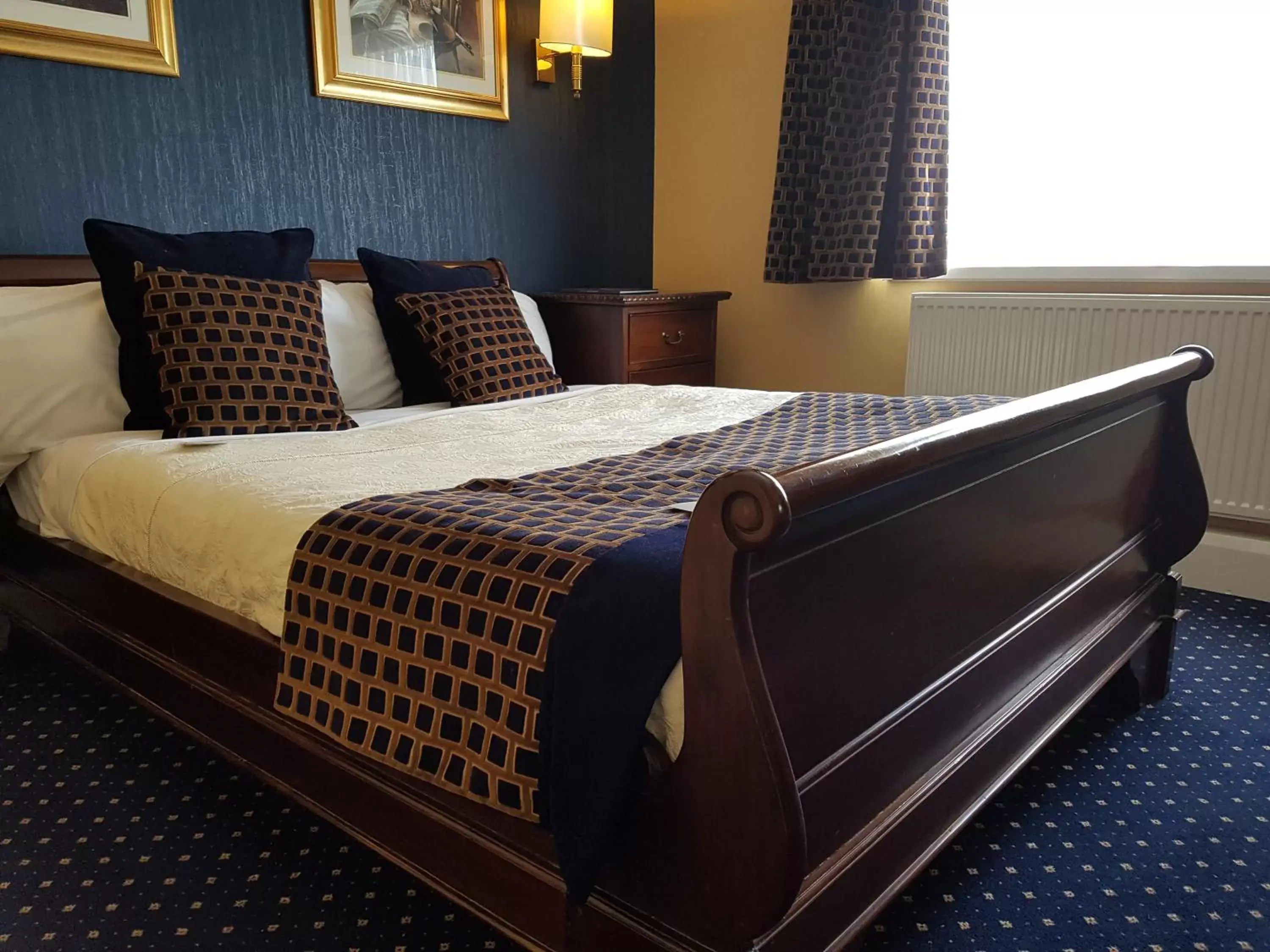 Bed in Carlton Park Hotel Rotherham