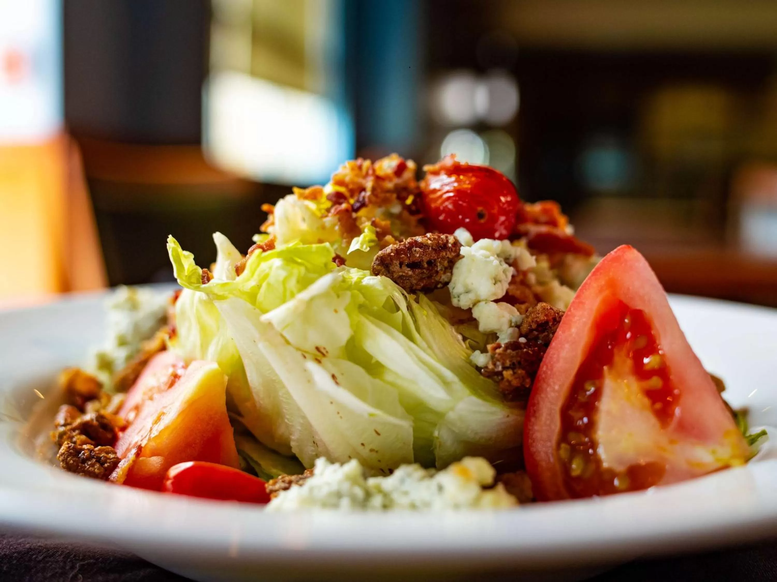 Restaurant/places to eat in DoubleTree by Hilton Norfolk Airport