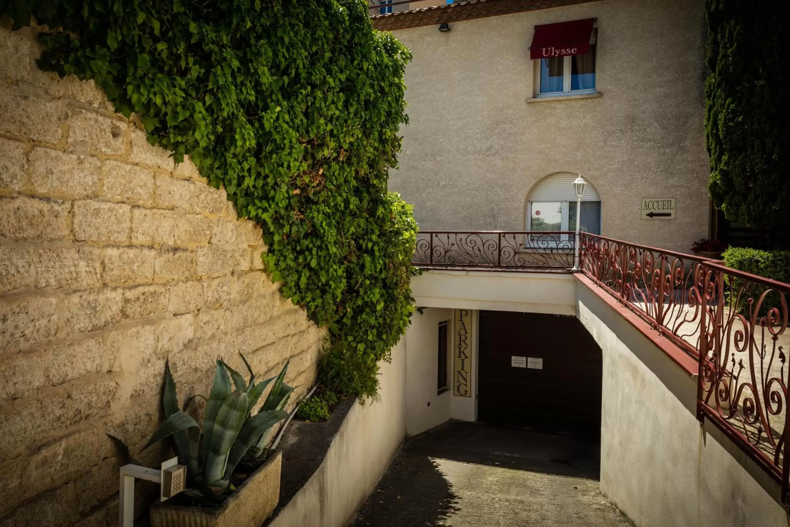 Facade/entrance in Hôtel Ulysse Montpellier Centre