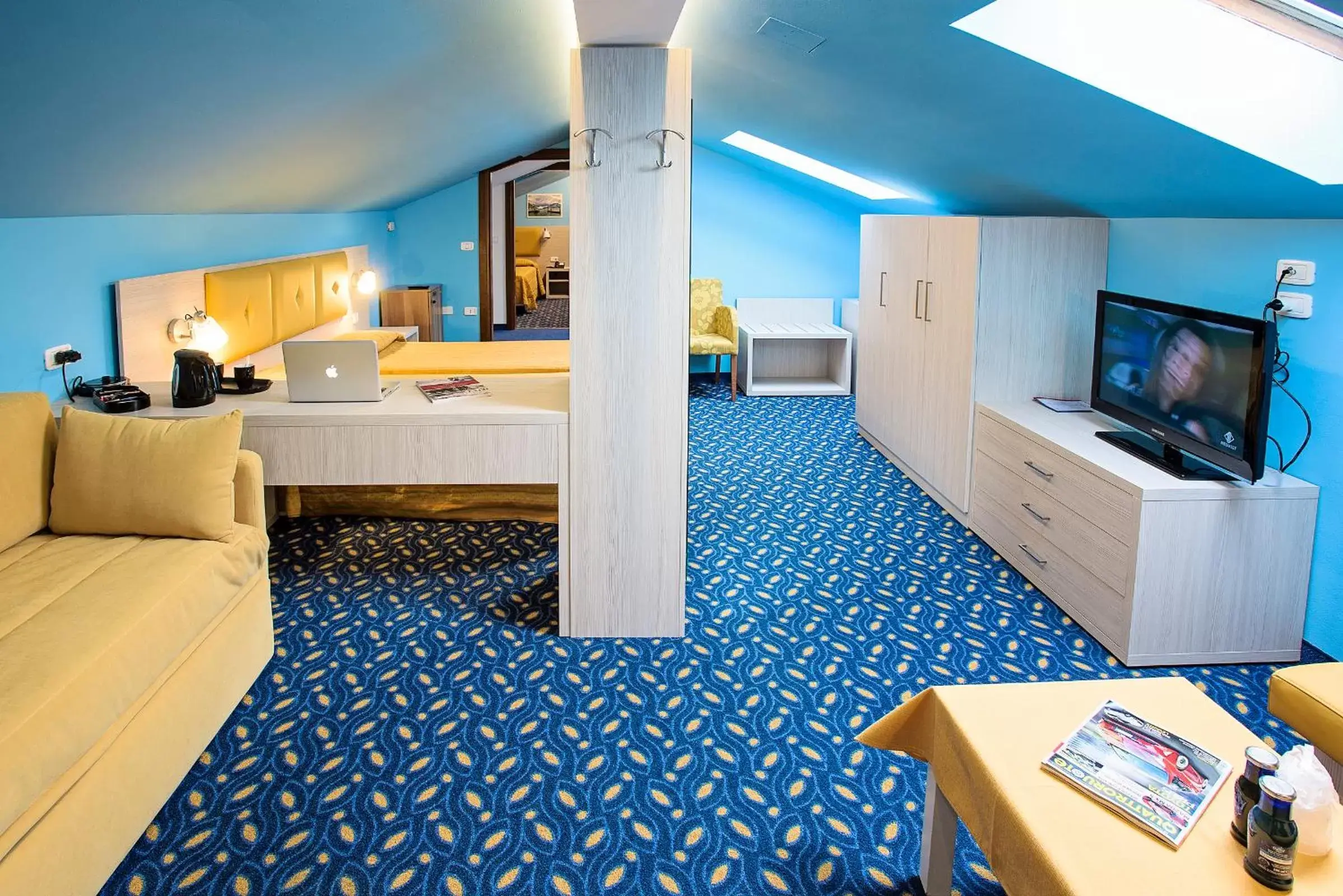 Bed in Hotel Benaco
