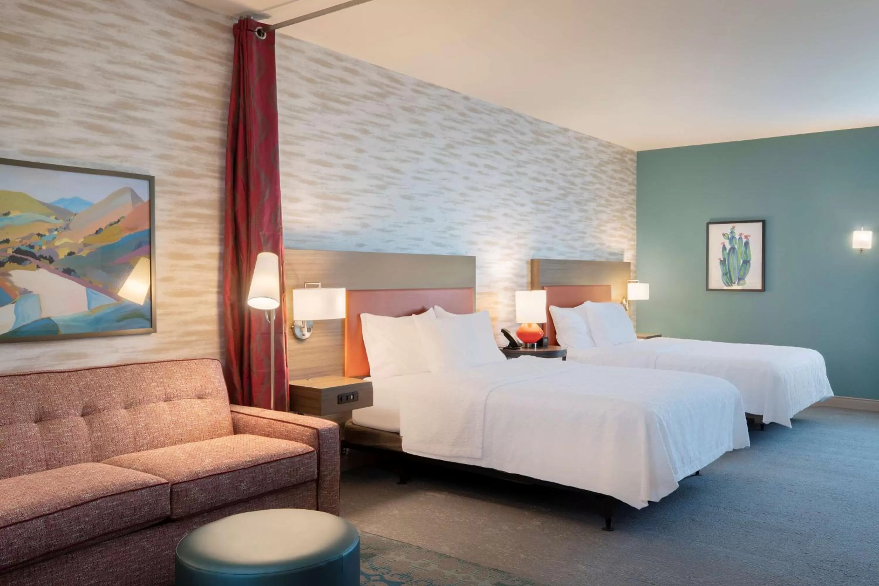 Living room, Bed in Home2 Suites By Hilton Phoenix Avondale, Az