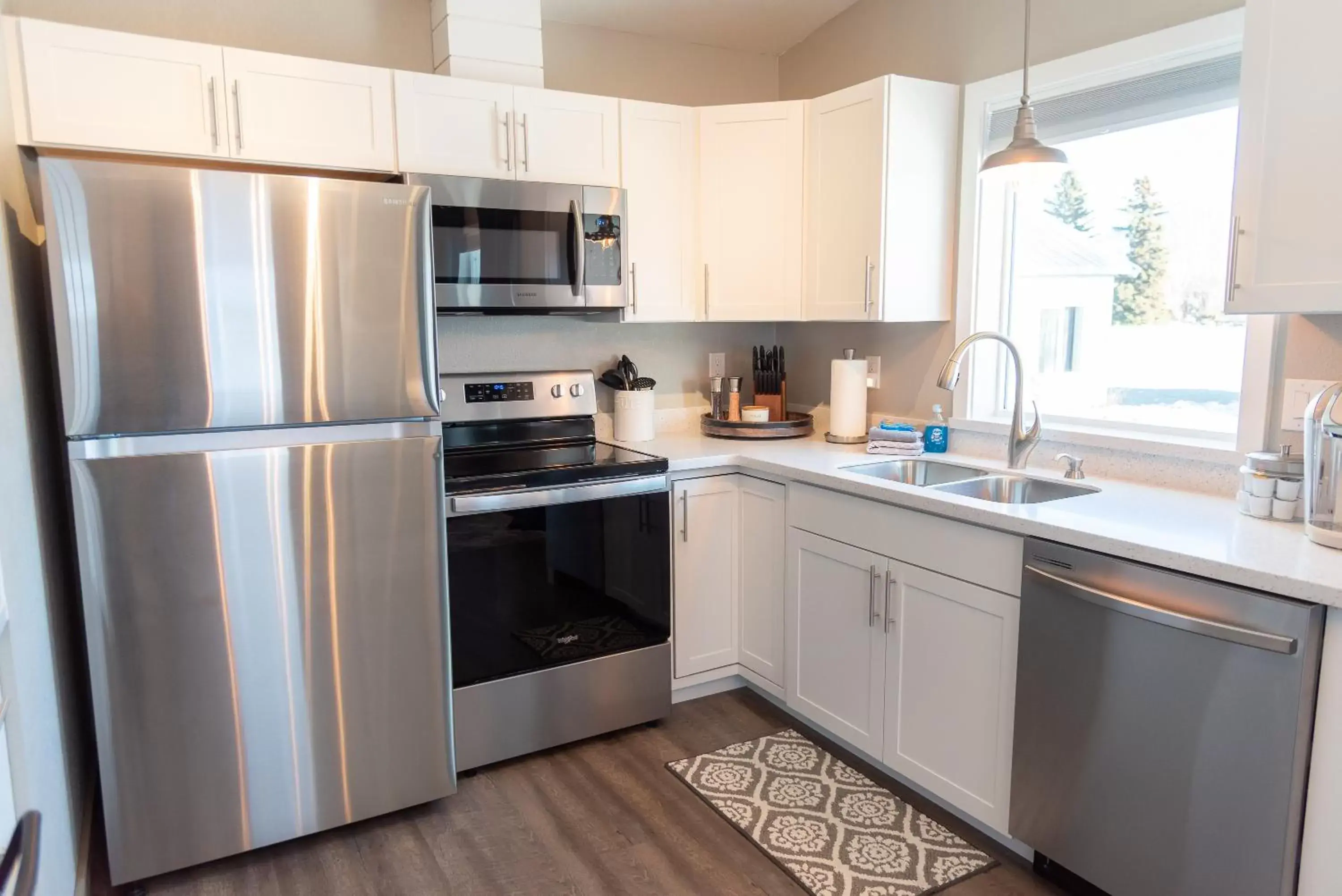 Kitchen or kitchenette, Kitchen/Kitchenette in Colony Suites