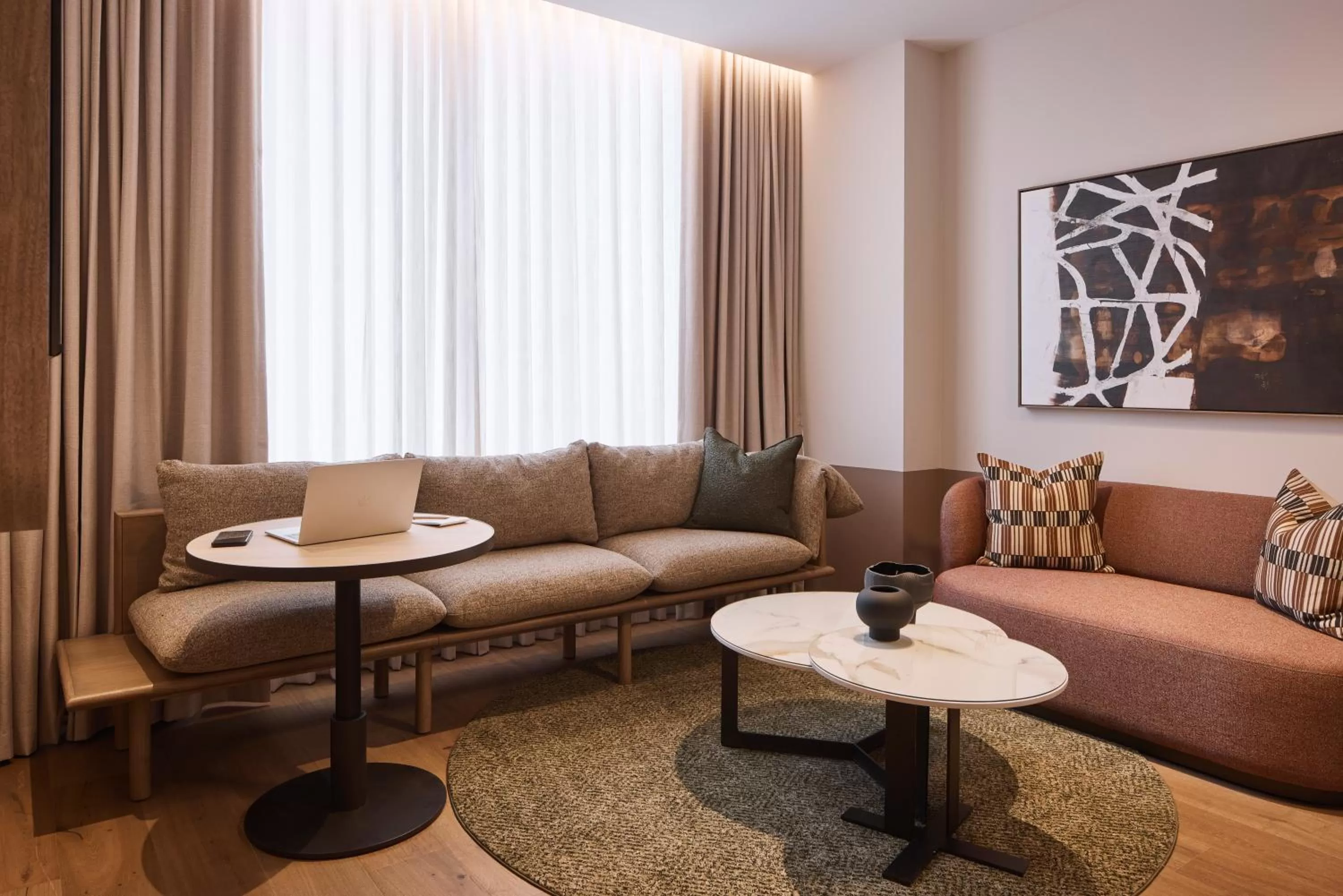 Living room in Rydges Melbourne