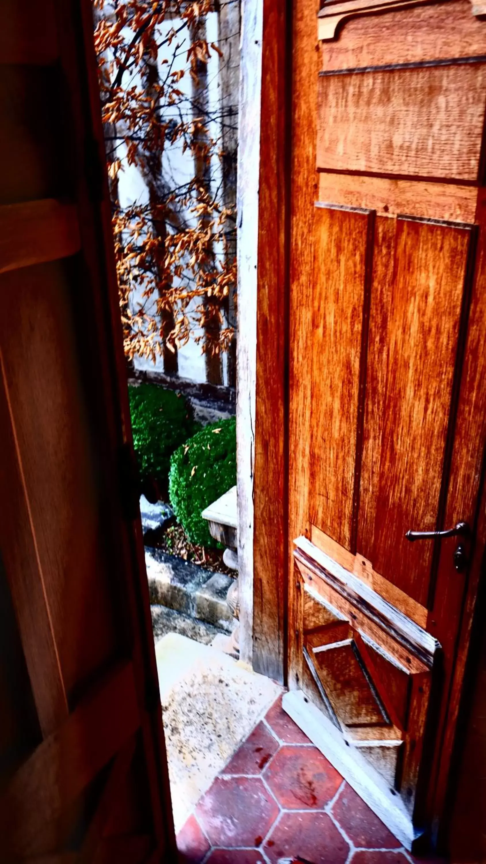 Decorative detail in Hôtel la Maison de Rhodes & Spa