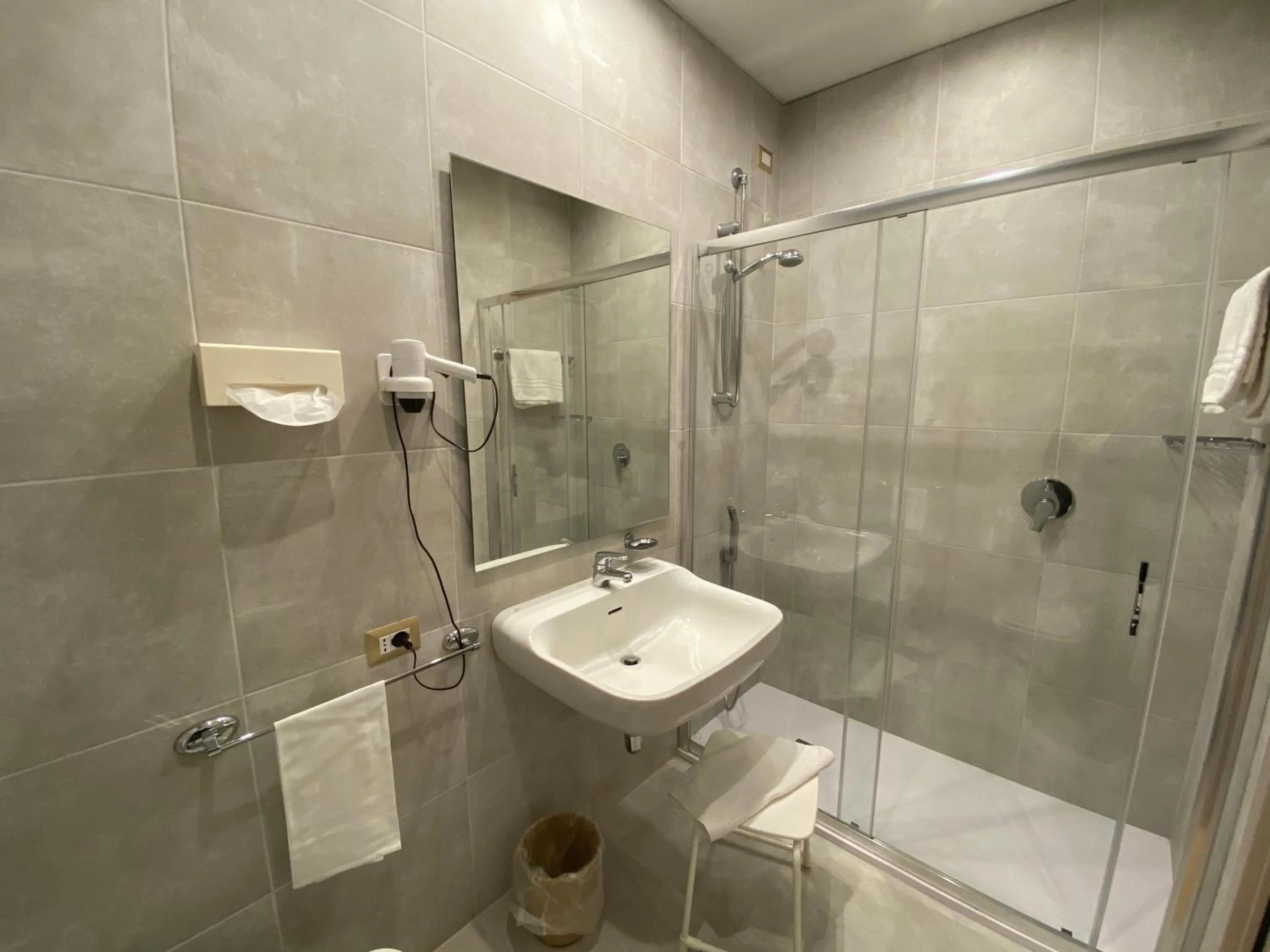 Bathroom in Hotel Cicolella