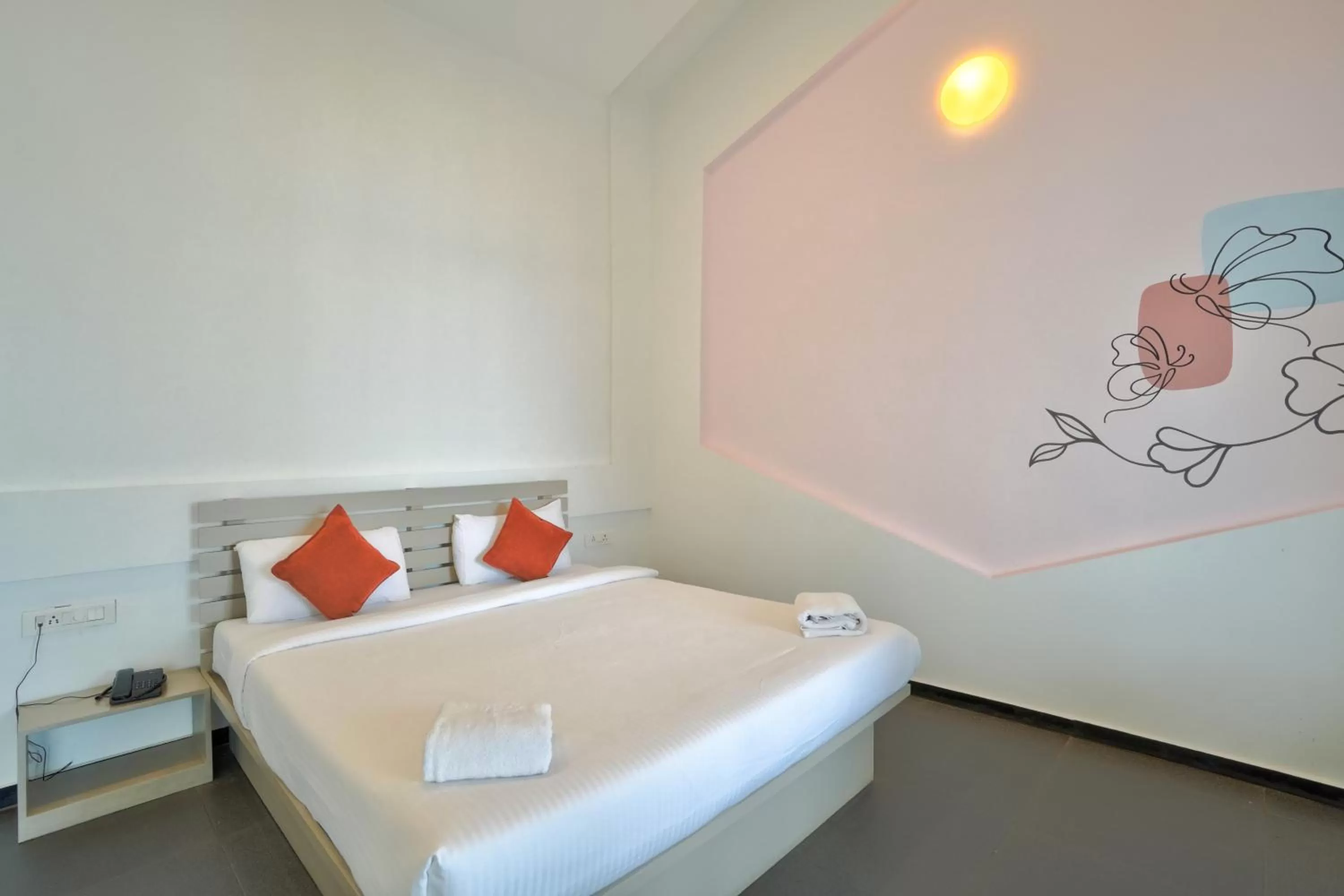 Photo of the whole room, Bed in Blu Missel By The River