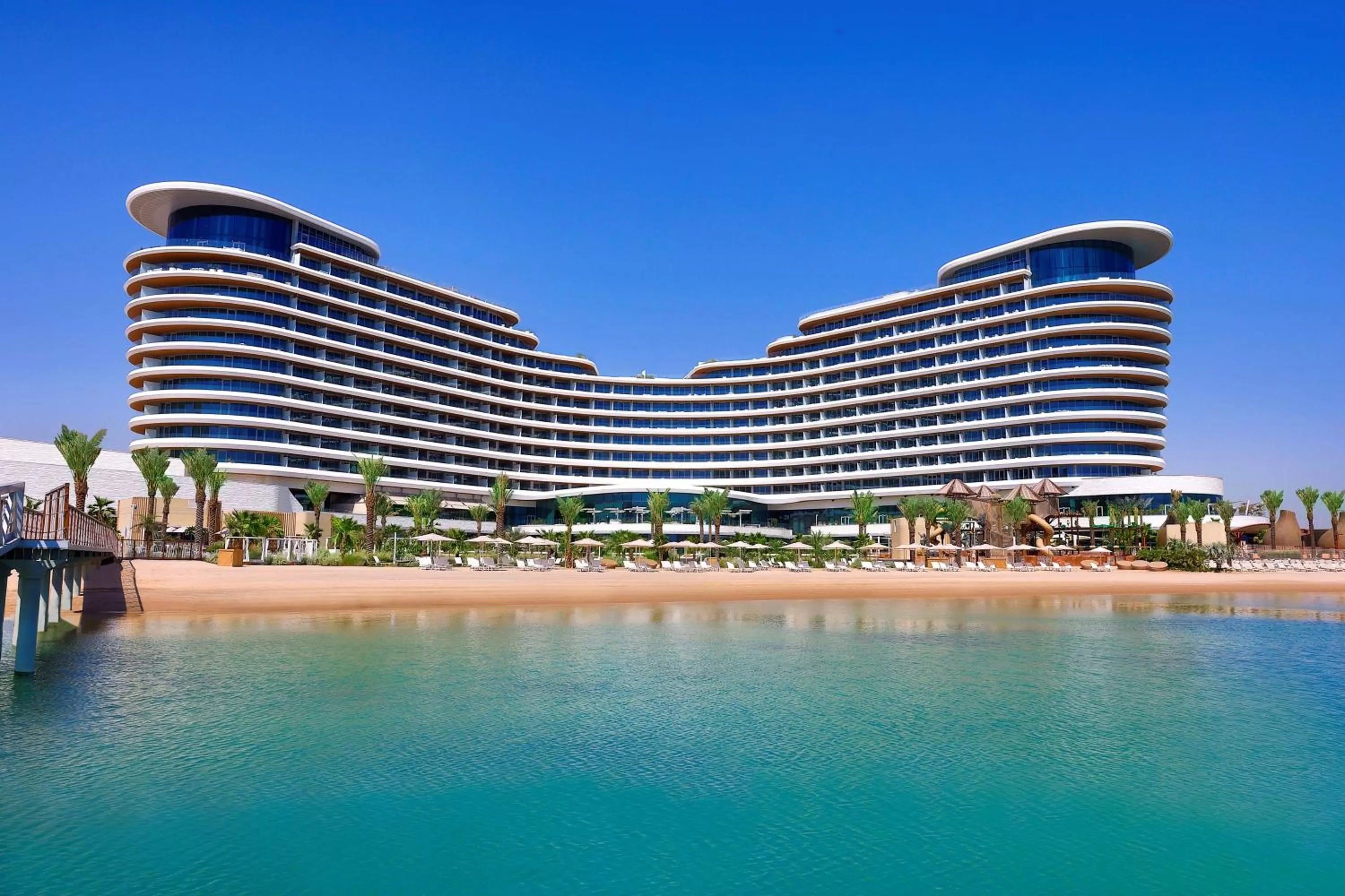 Property building in Waldorf Astoria Doha Lusail