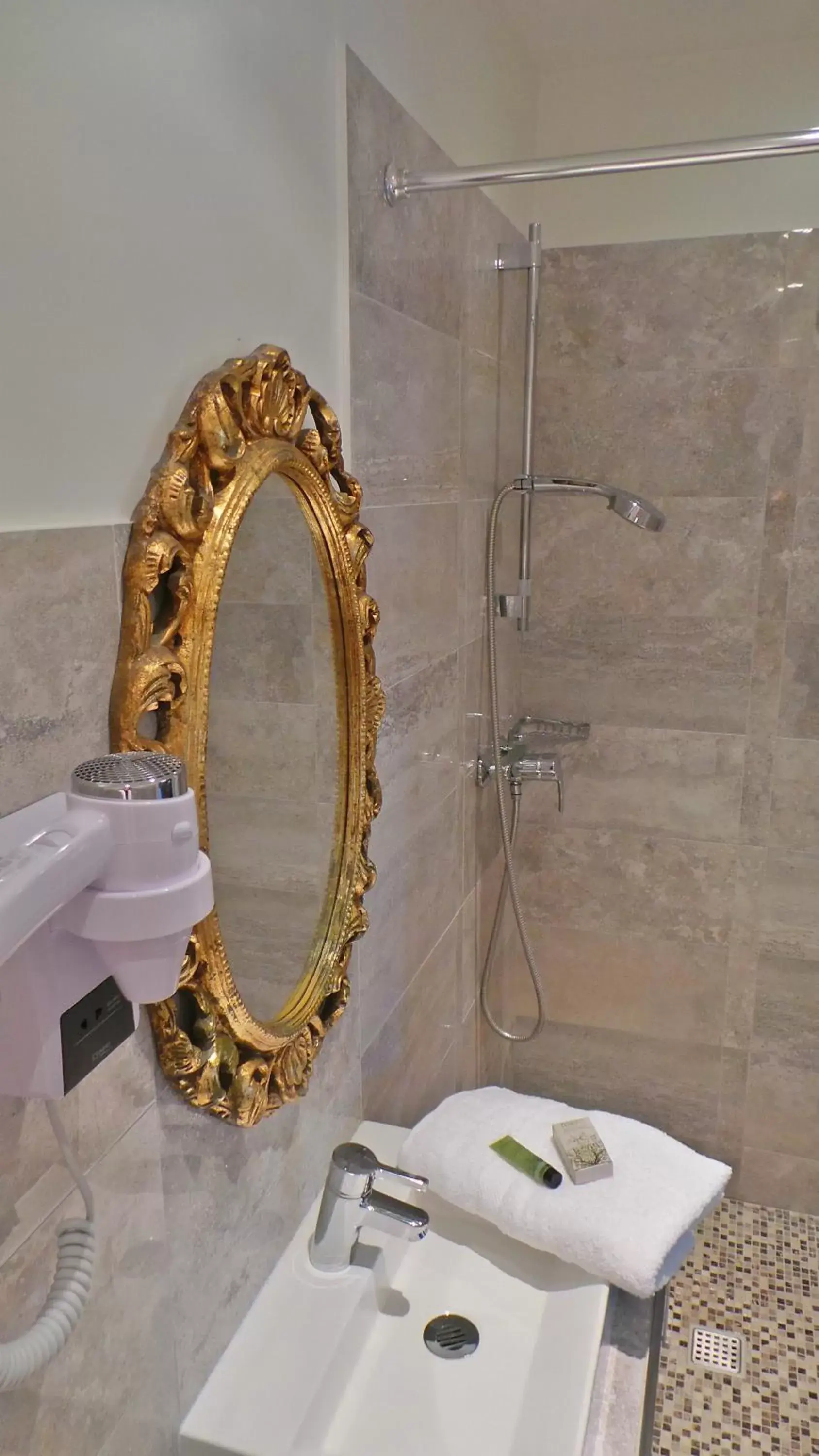 Bathroom in Hotel Relais Du Postillon