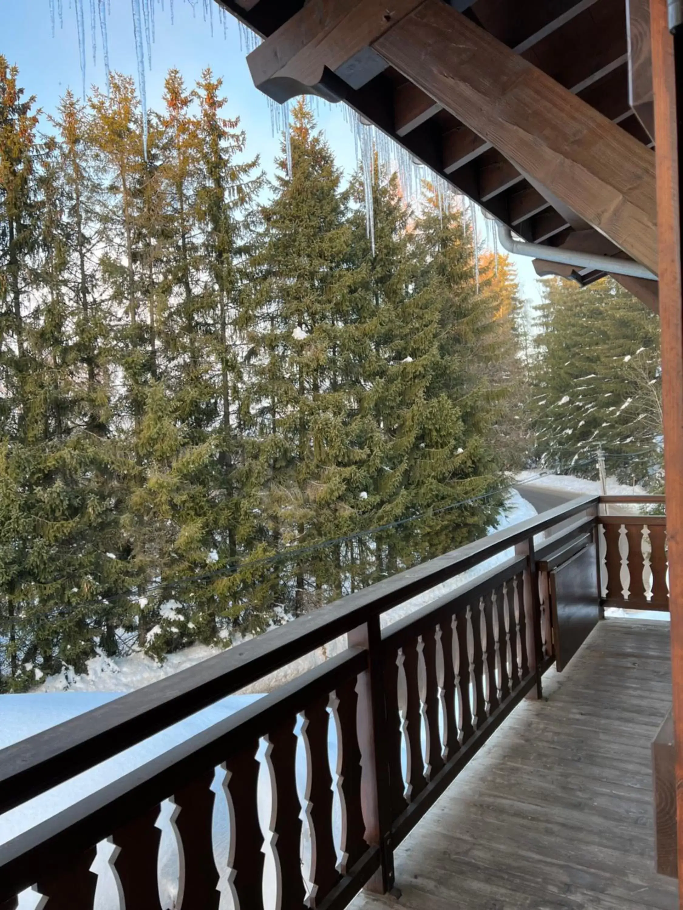 Balcony/Terrace in La Résidence de L'Ours