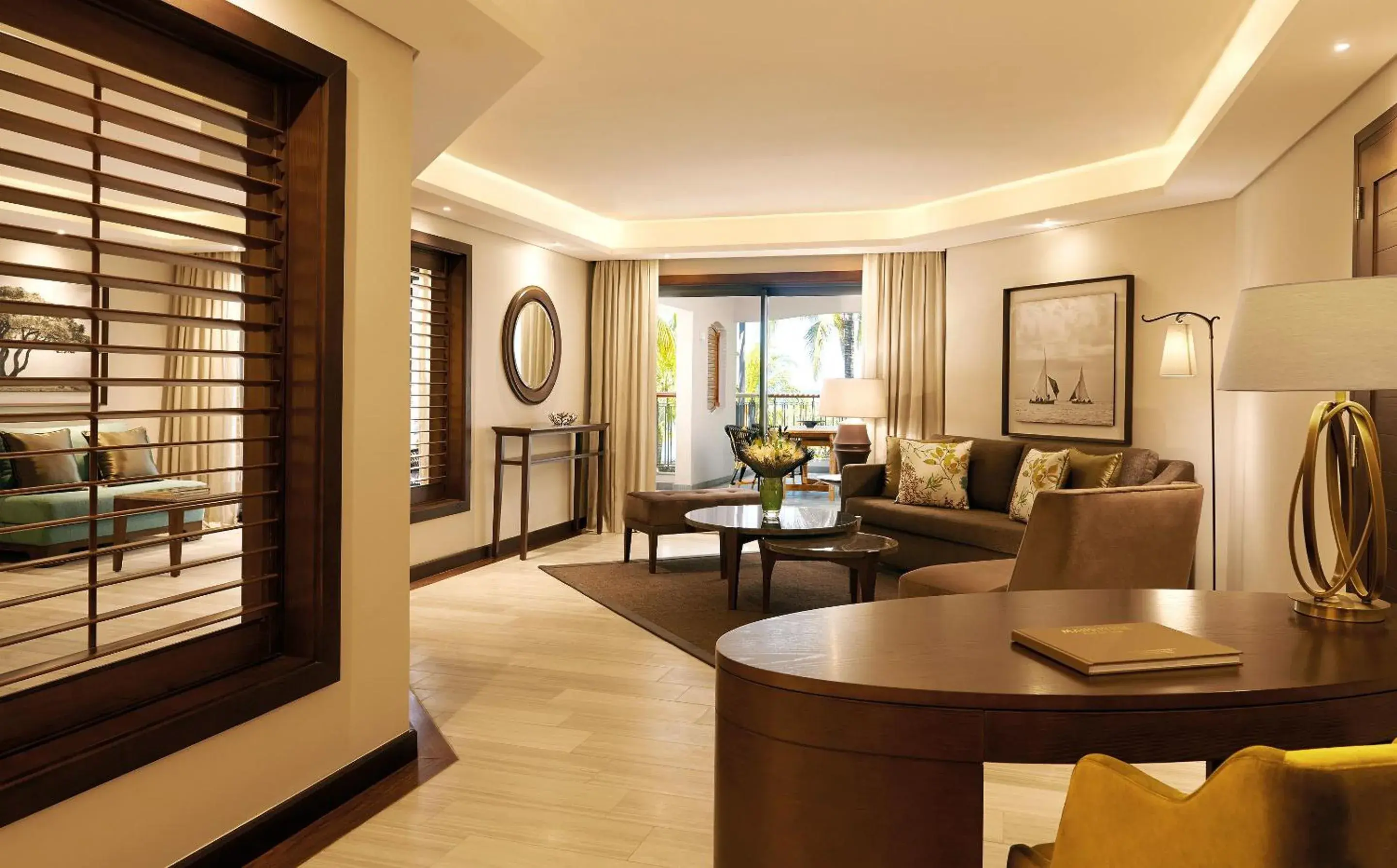 Living room, Seating Area in Royal Palm Beachcomber Luxury