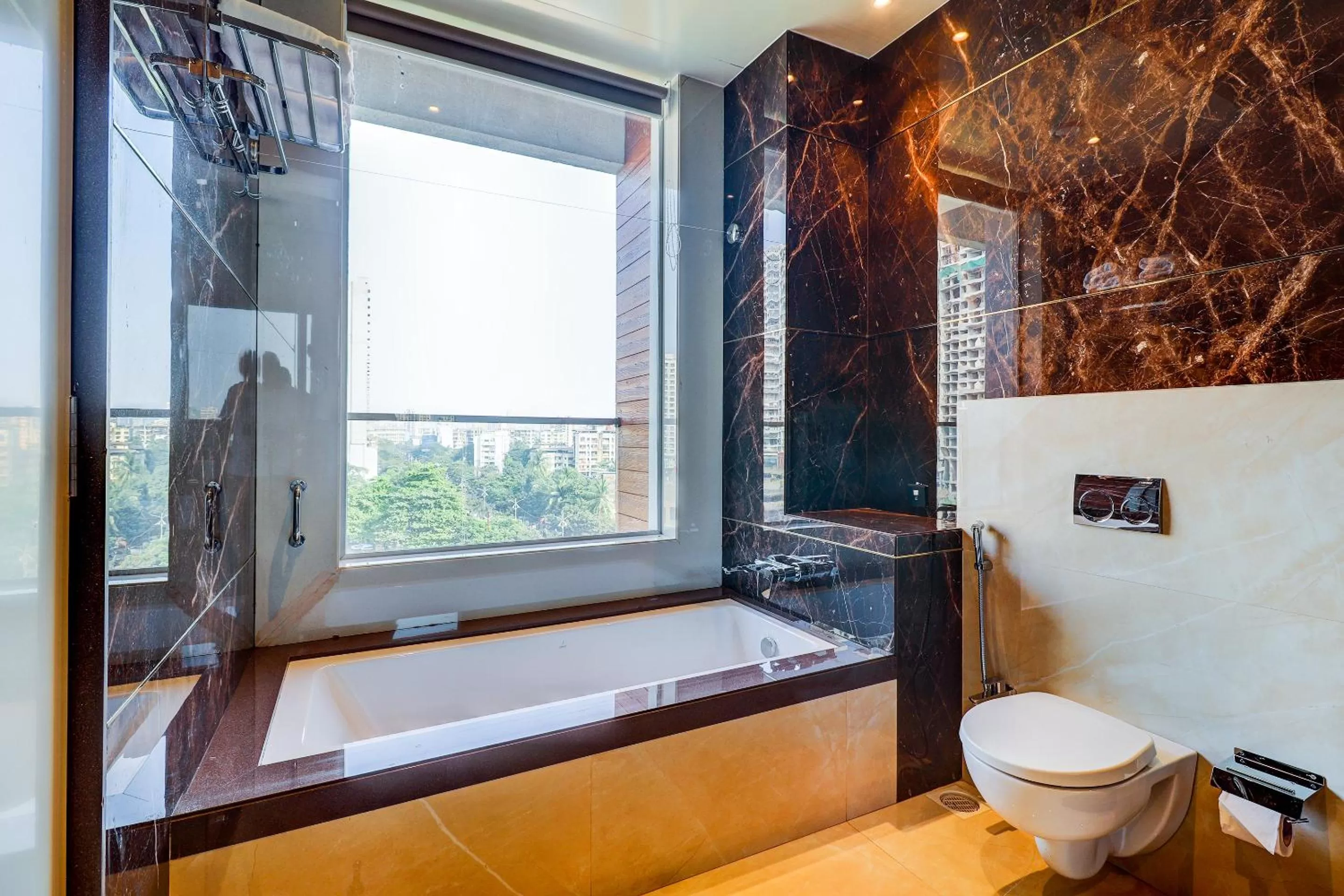Bathroom in Hotel Gurudev Grand