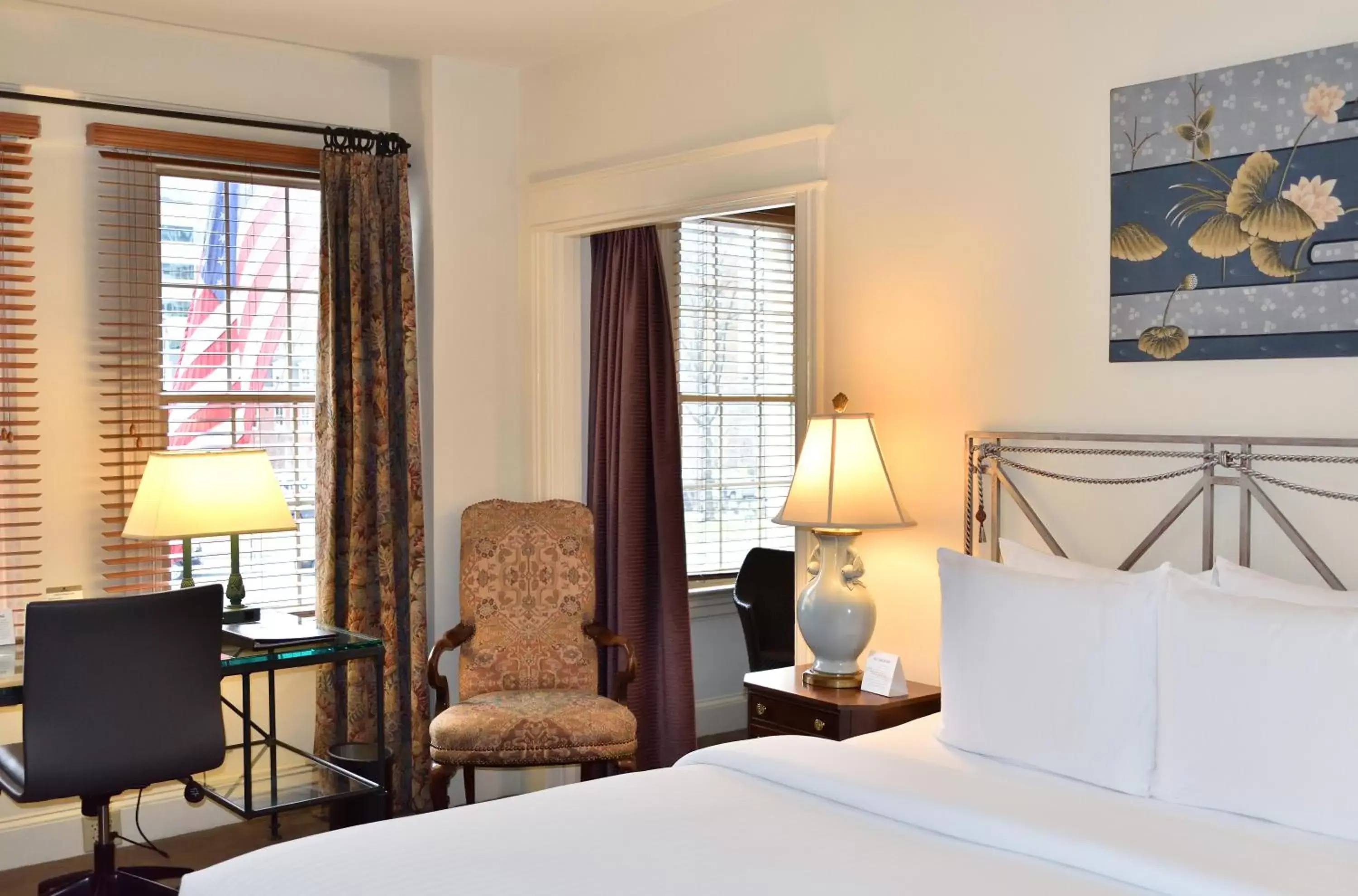 Executive Parkview King in Hotel Lombardy Executive Parkview King in Hotel Lombardy