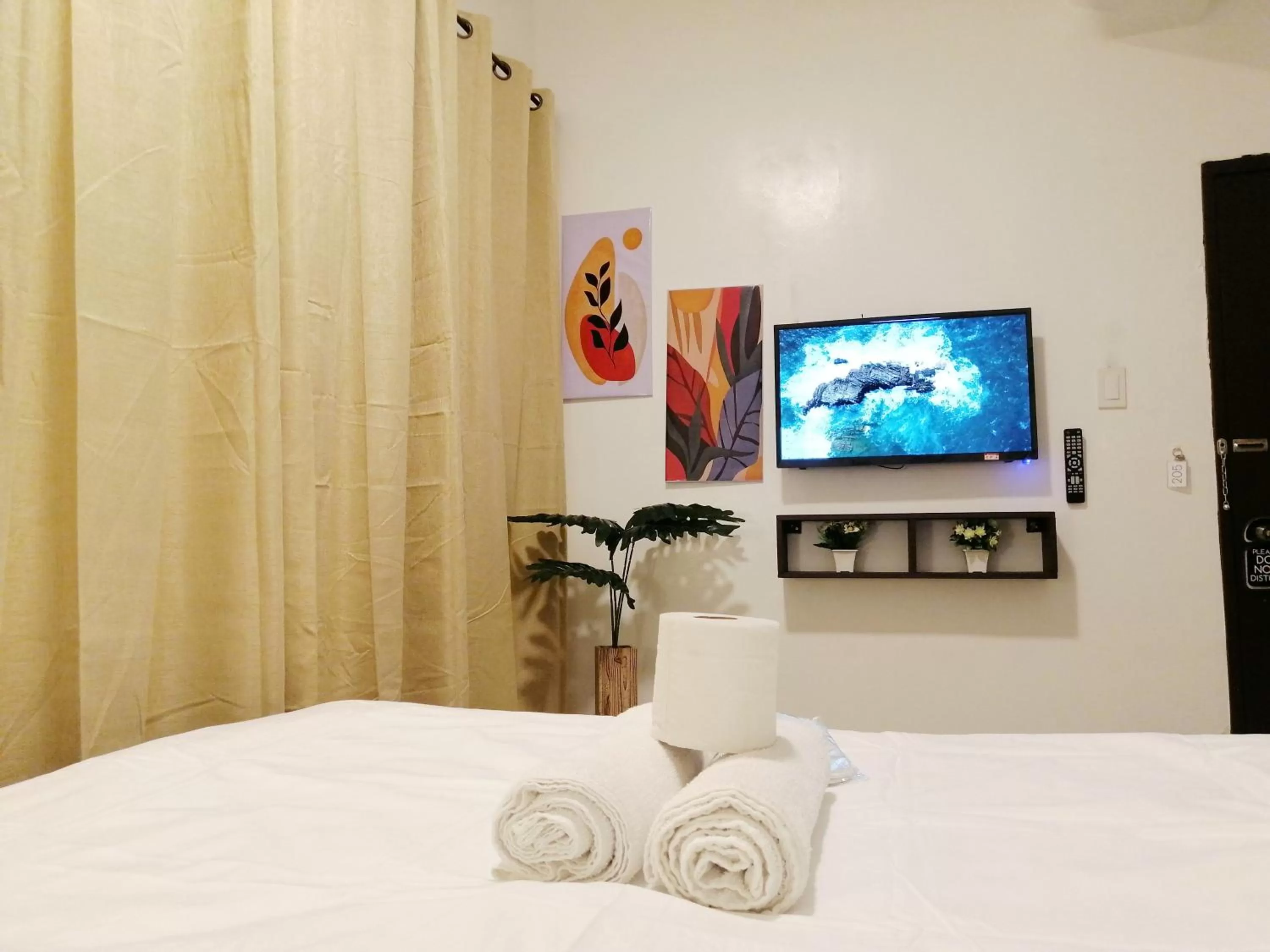 Bed in VG Pension and Residences