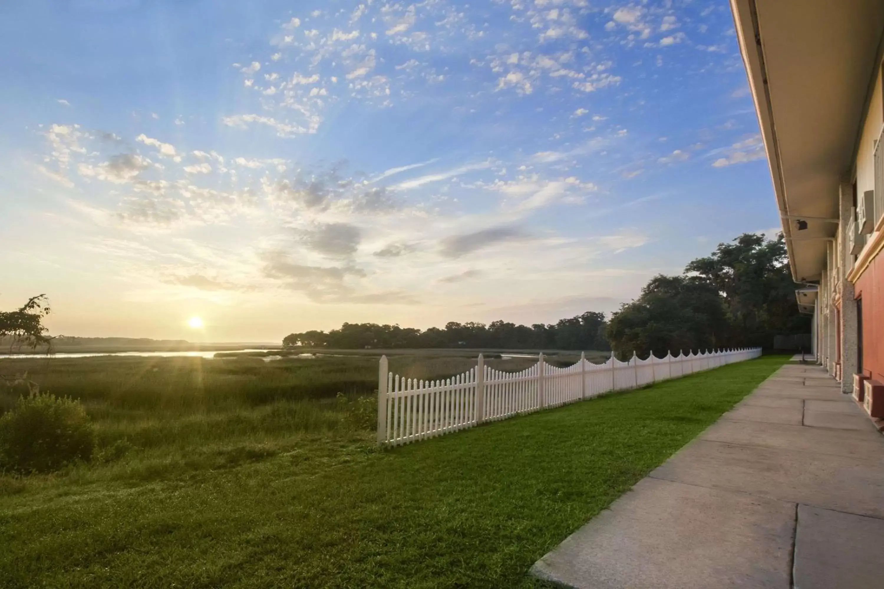 Property building in Howard Johnson by Wyndham Beaufort/Parris Island