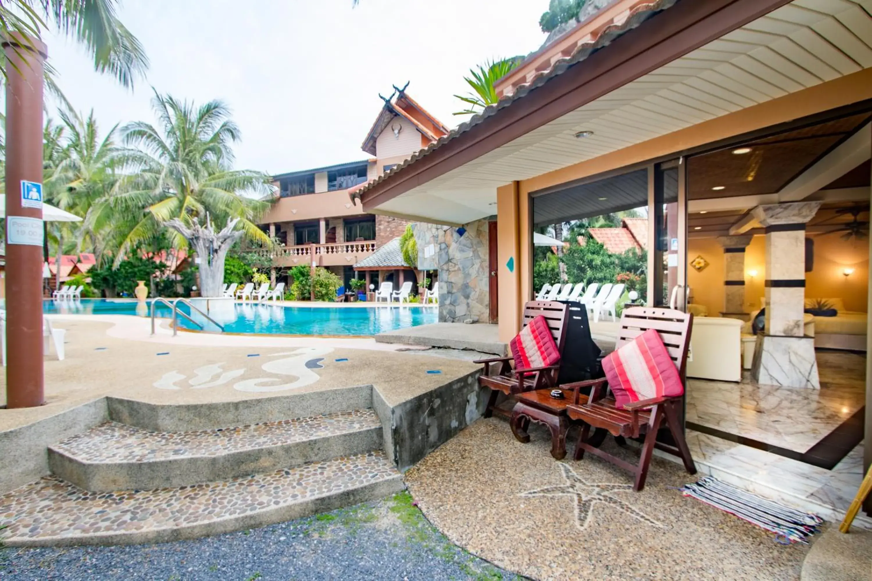 Swimming Pool in Laguna Beach Club Resort