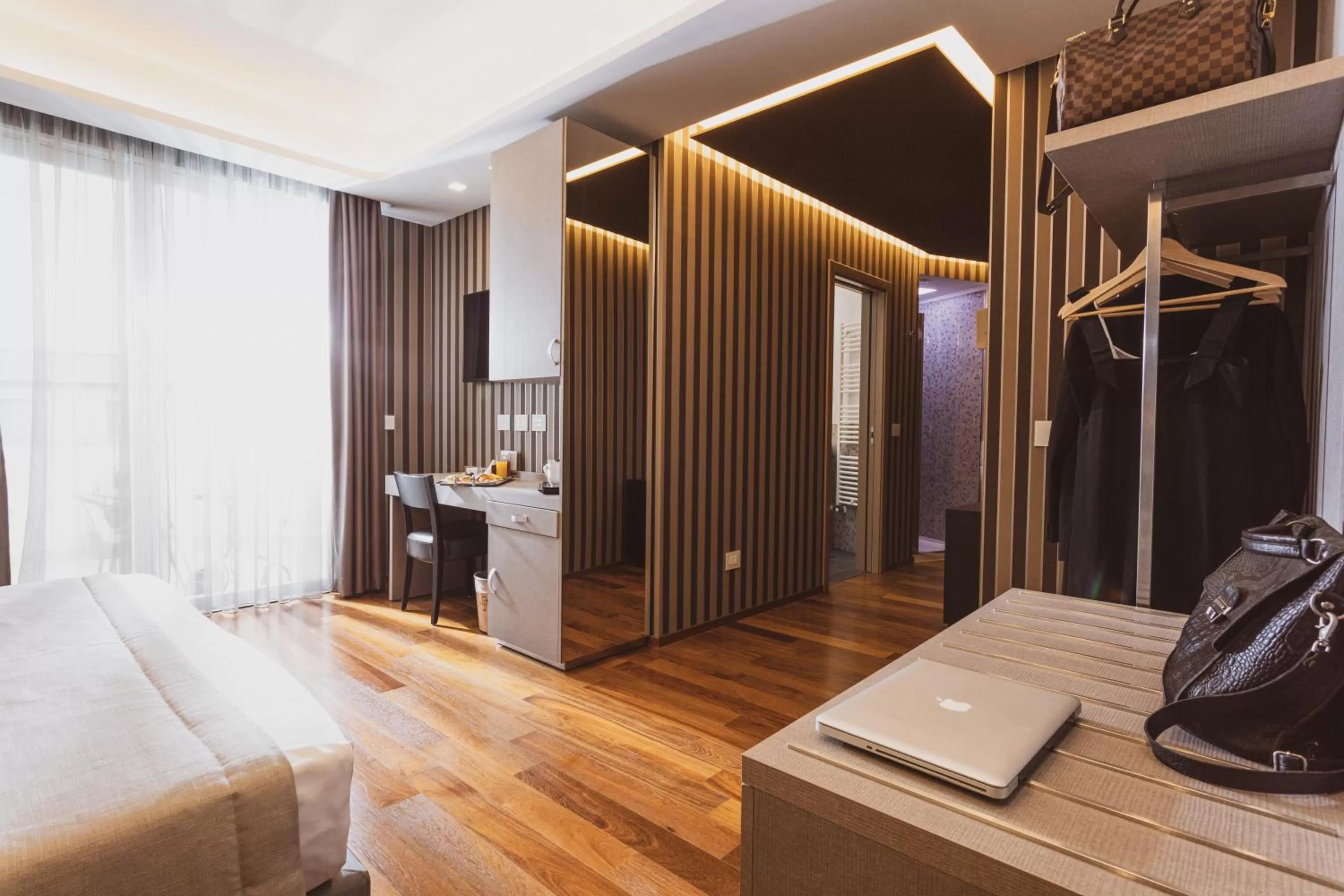 TV and multimedia in Callistos Hotel & Spa