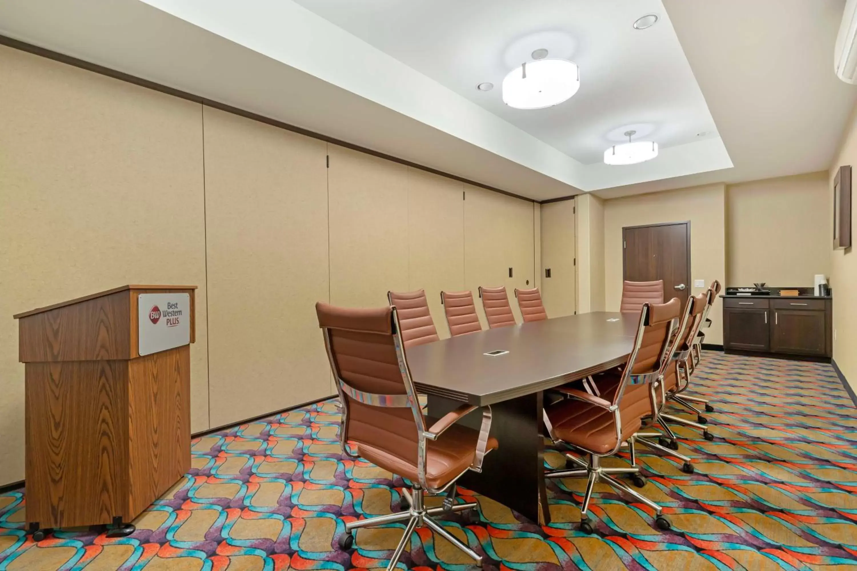Meeting/conference room in Best Western Plus Pleasanton Hotel