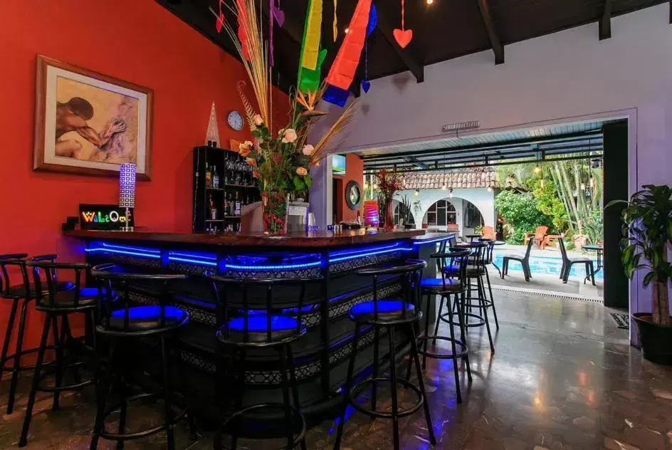 Lounge or bar, Lounge/Bar in Colours Oasis Resort LGTBIQ Plus Property