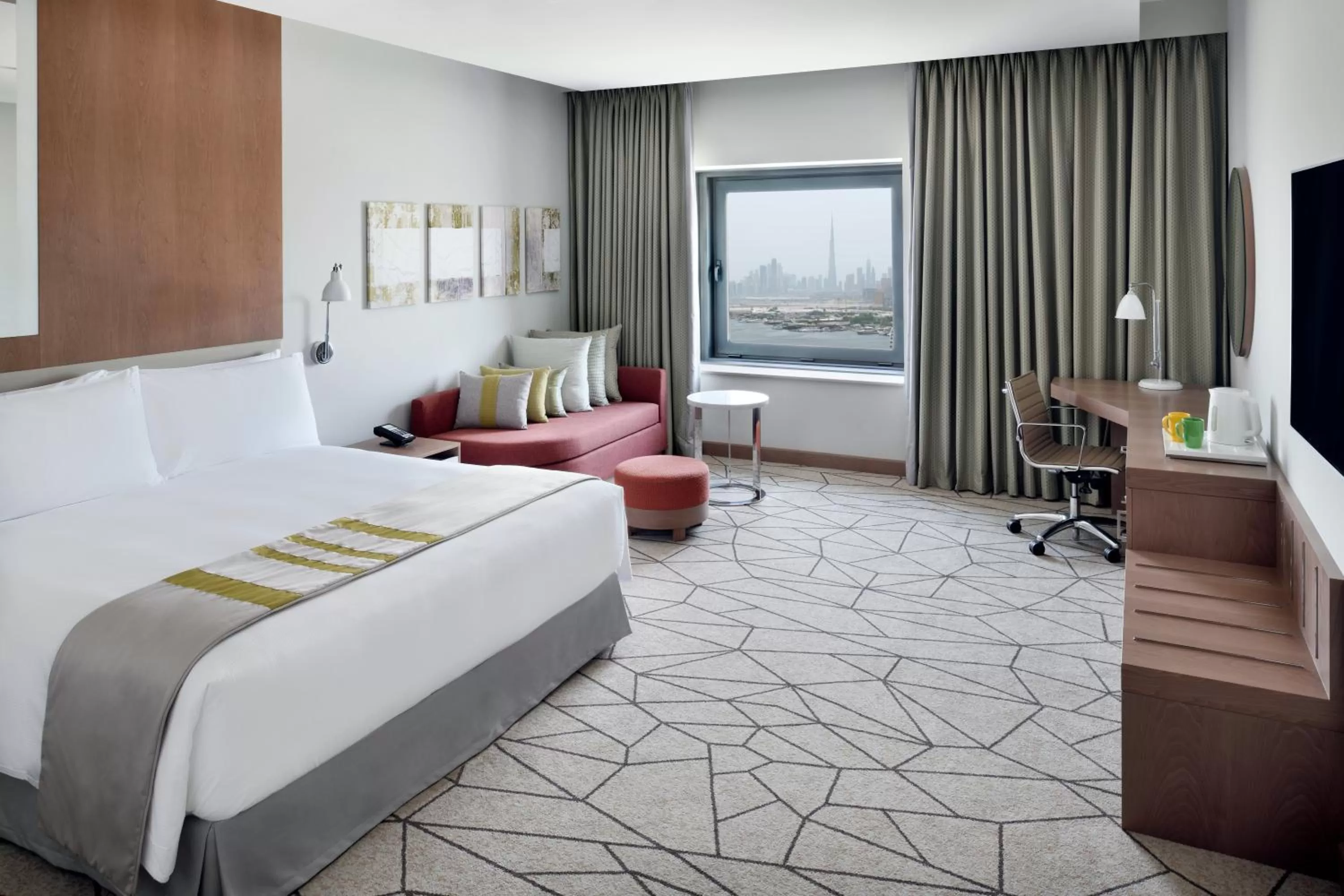 Photo of the whole room, Bed in Holiday Inn & Suites - Dubai Festival City by IHG