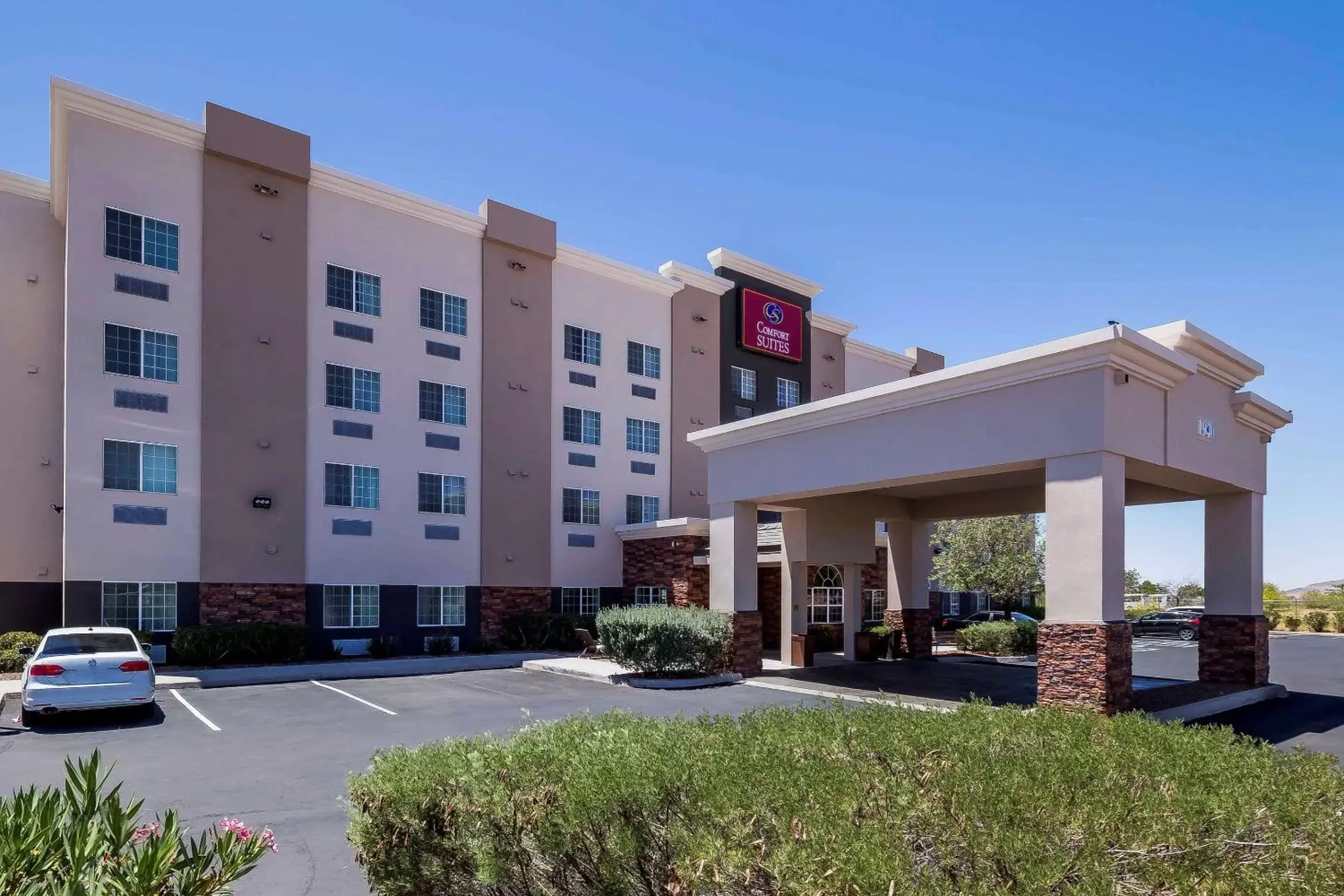 Property Building in Comfort Suites El Paso Airport