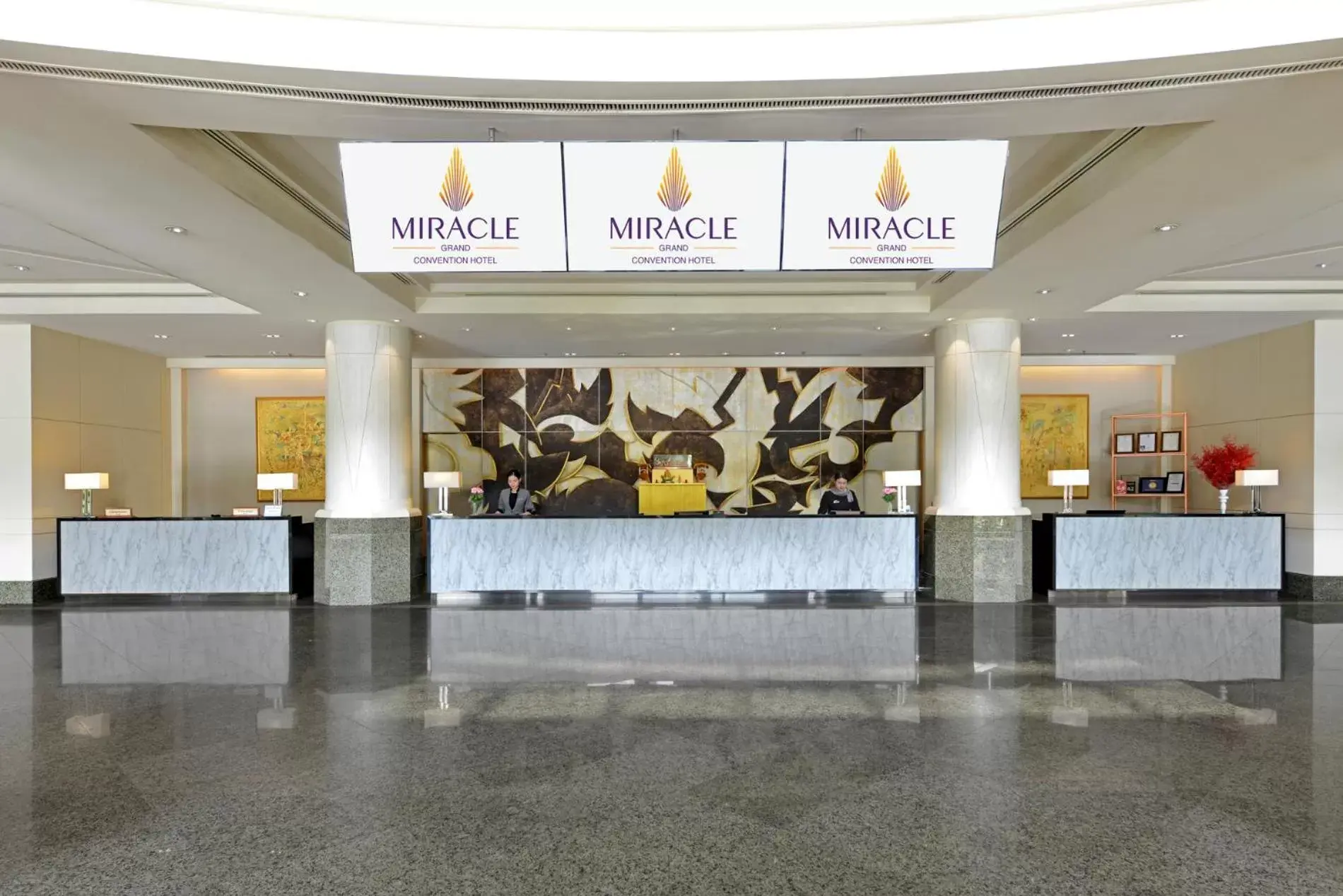 Lobby or reception in Miracle Grand Convention Hotel