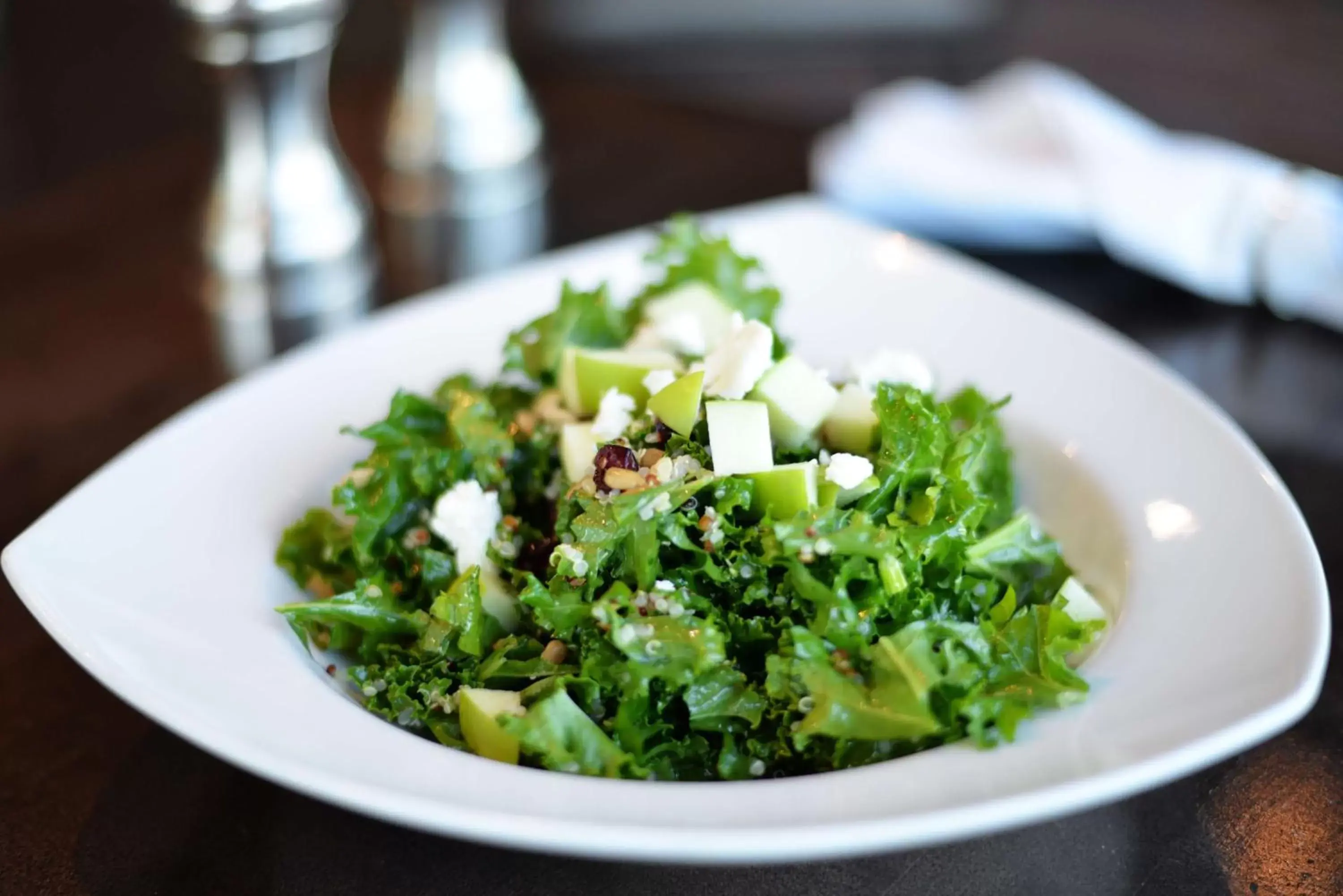 Restaurant/places to eat in DoubleTree by Hilton San Francisco Airport North Bayfront Restaurant/places to eat in DoubleTree by Hilton San Francisco Airport North Bayfront