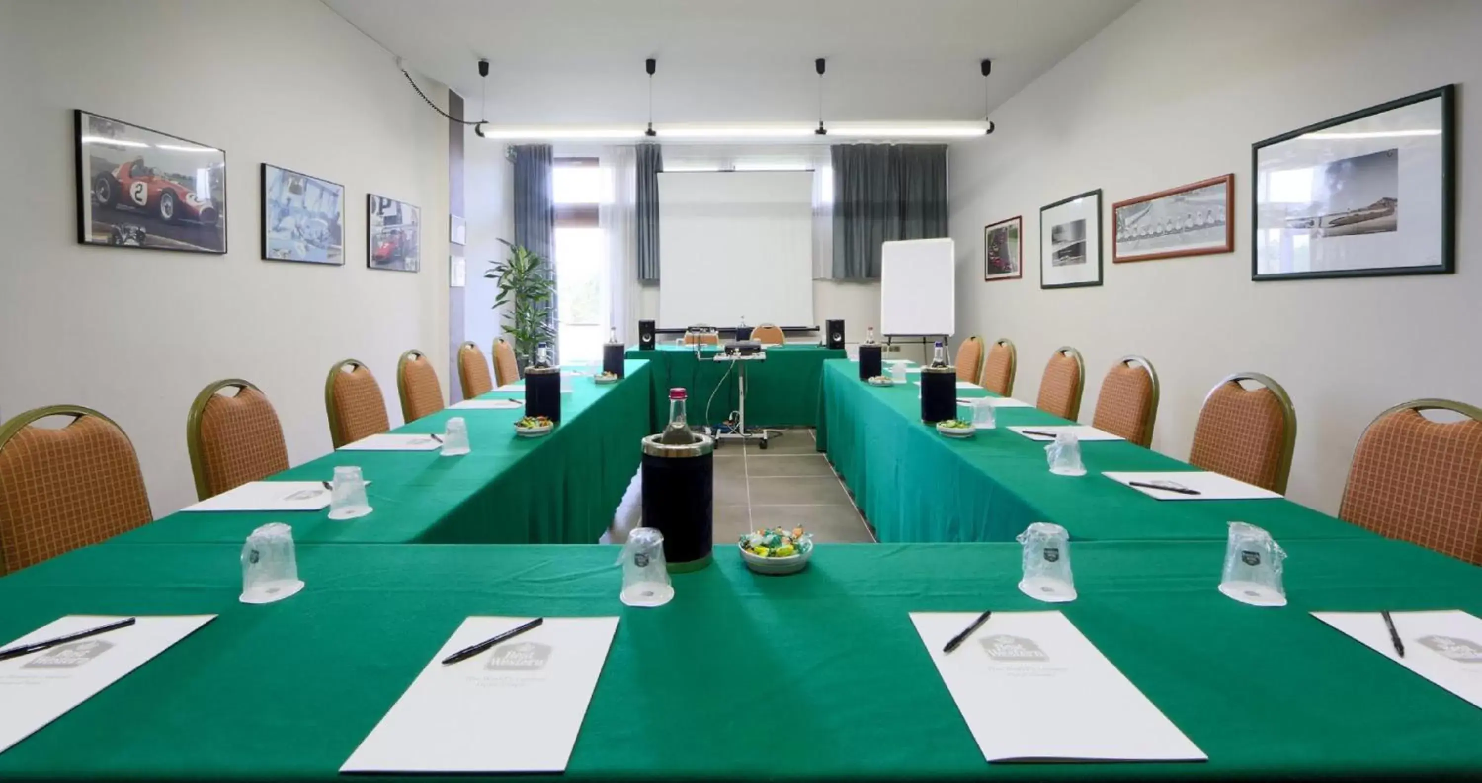 Business facilities in Best Western Modena District