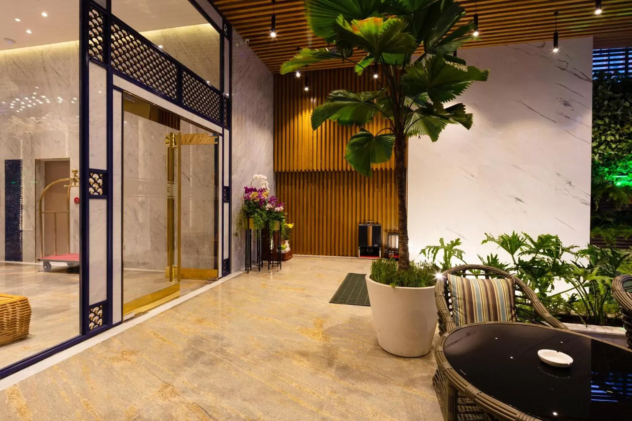 Facade/entrance in Erica Nha Trang Hotel Facade/entrance in Erica Nha Trang Hotel