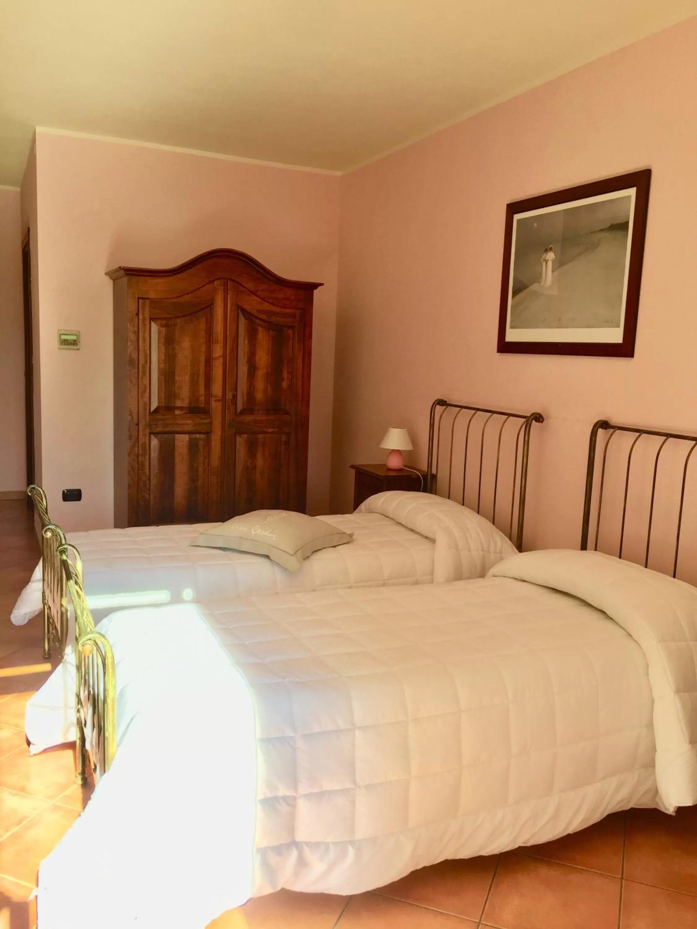 Bed in Albergo Cosmera
