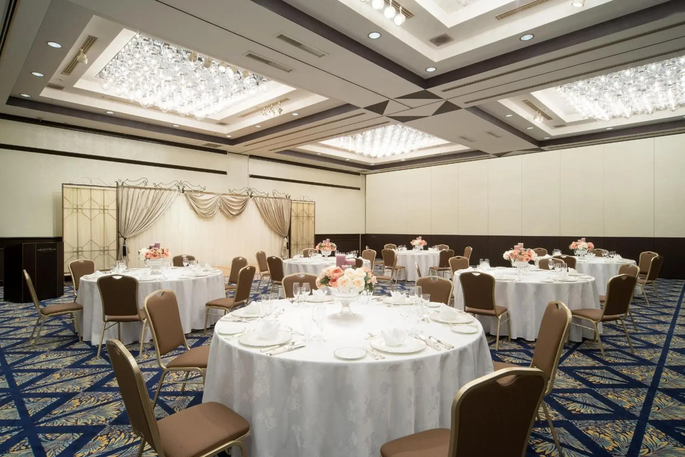 Banquet/Function facilities, Restaurant/Places to Eat in Hotel Okura Tokyo Bay