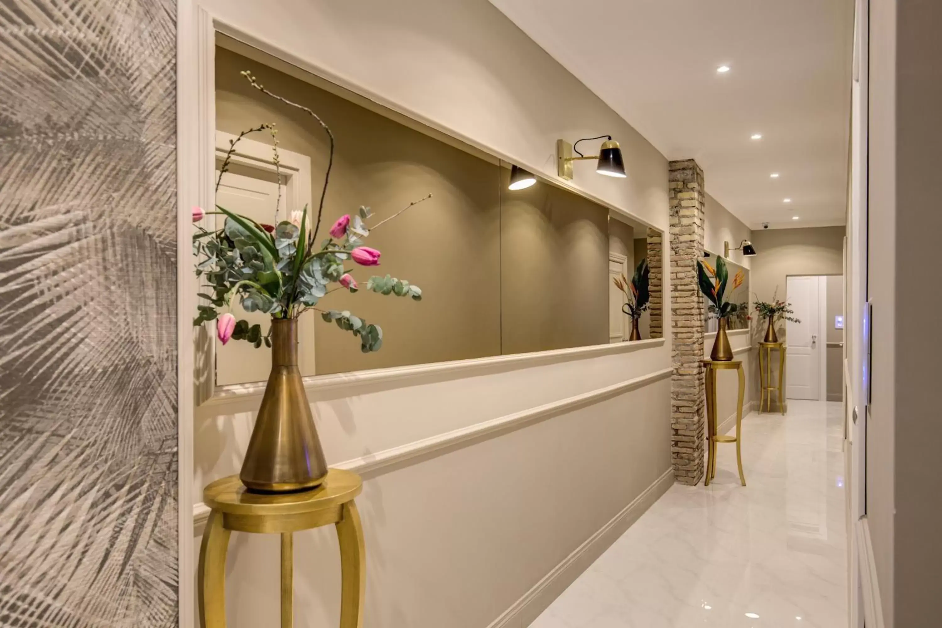 Area and facilities in Charme Spagna Boutique Hotel