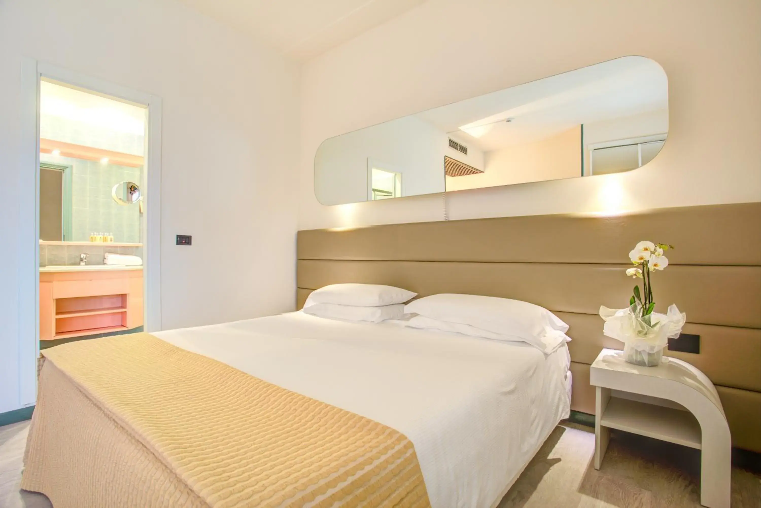 Classic Double or Twin Room in Hotel Le Palme - Premier Resort Classic Double or Twin Room in Hotel Le Palme - Premier Resort