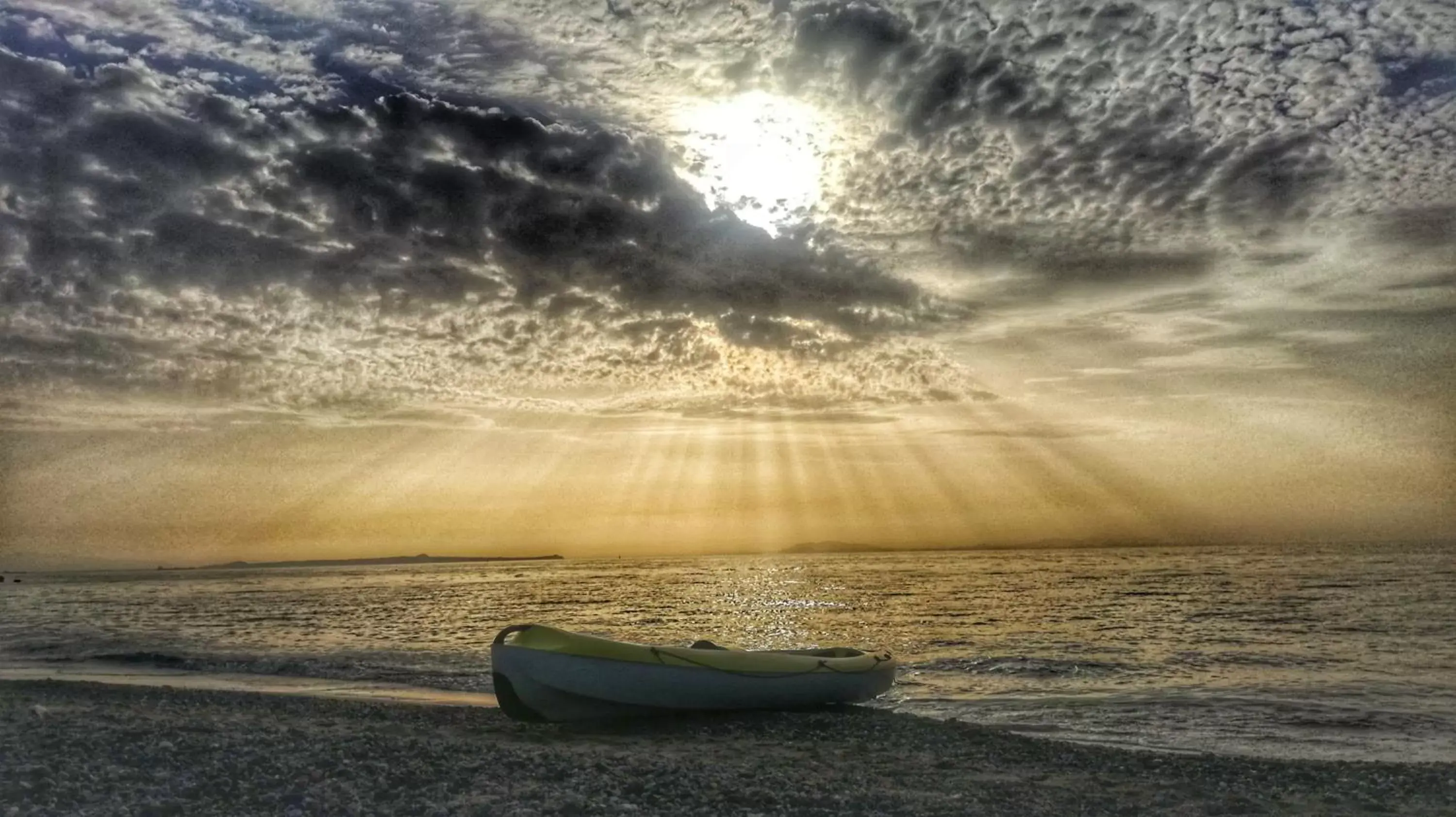 Beach, Sunrise/Sunset in B&B Tifeo