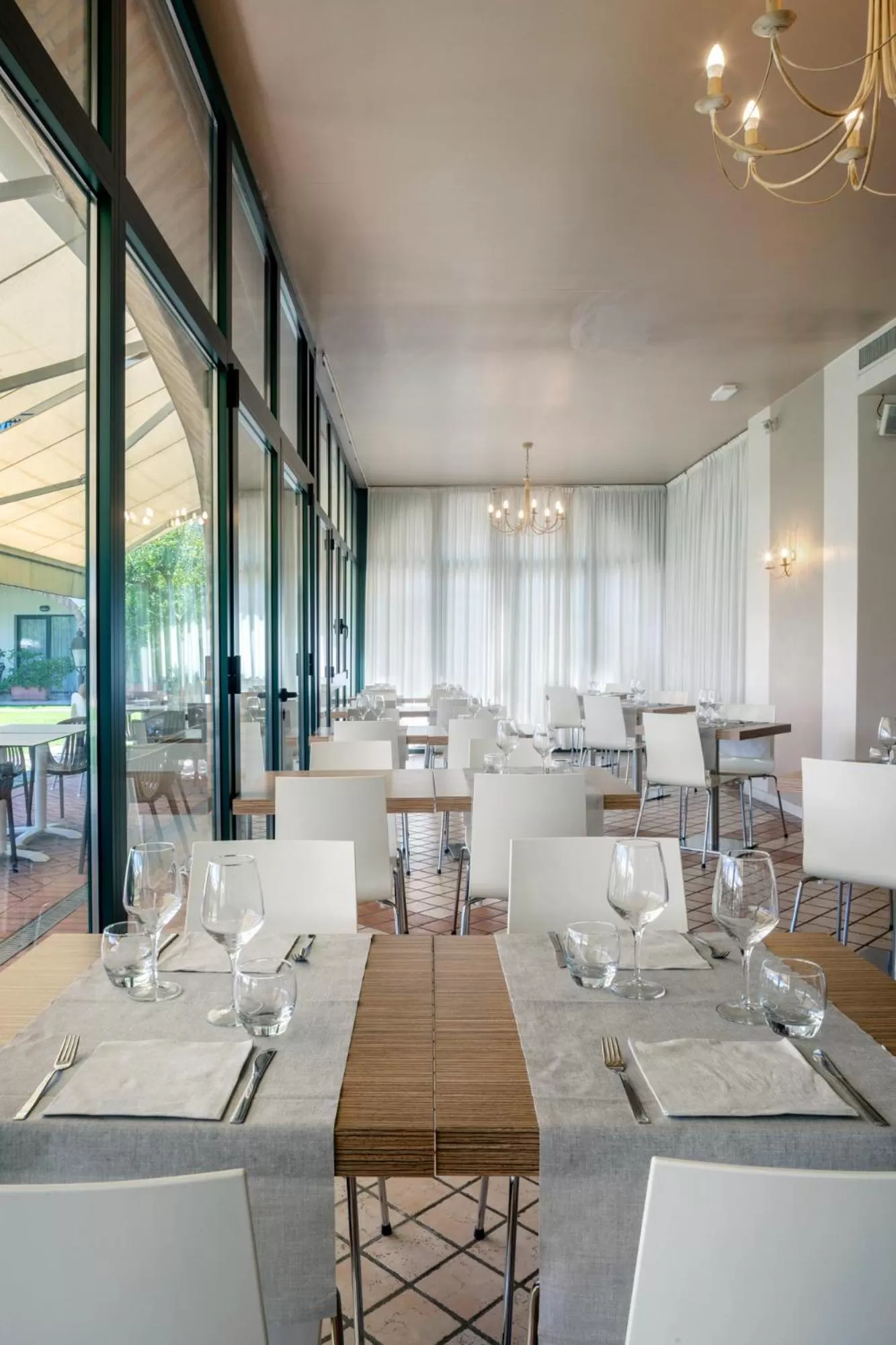 Restaurant/places to eat in Le Terrazze sul Lago Hotel & Residence