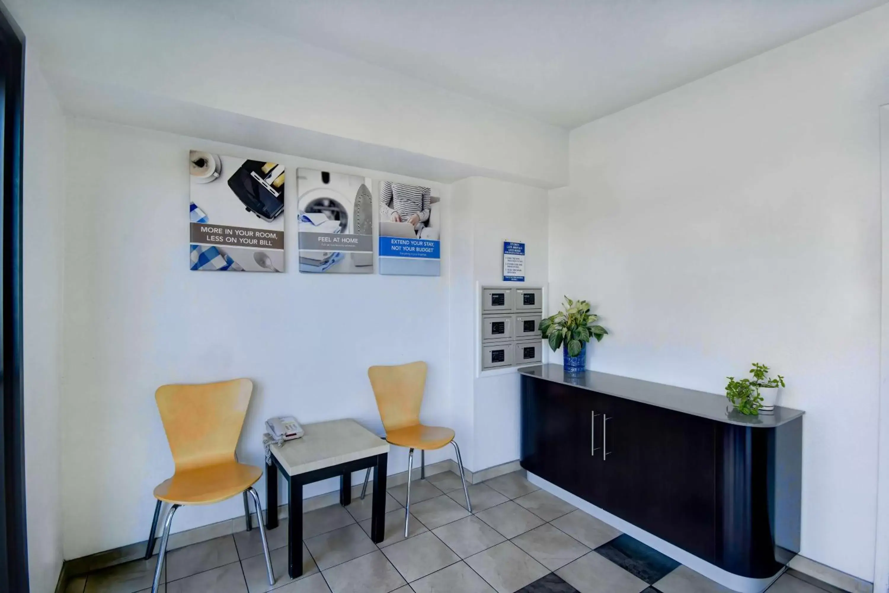 Lobby or reception in Studio 6-Tucson, AZ - Irvington Road Lobby or reception in Studio 6-Tucson, AZ - Irvington Road