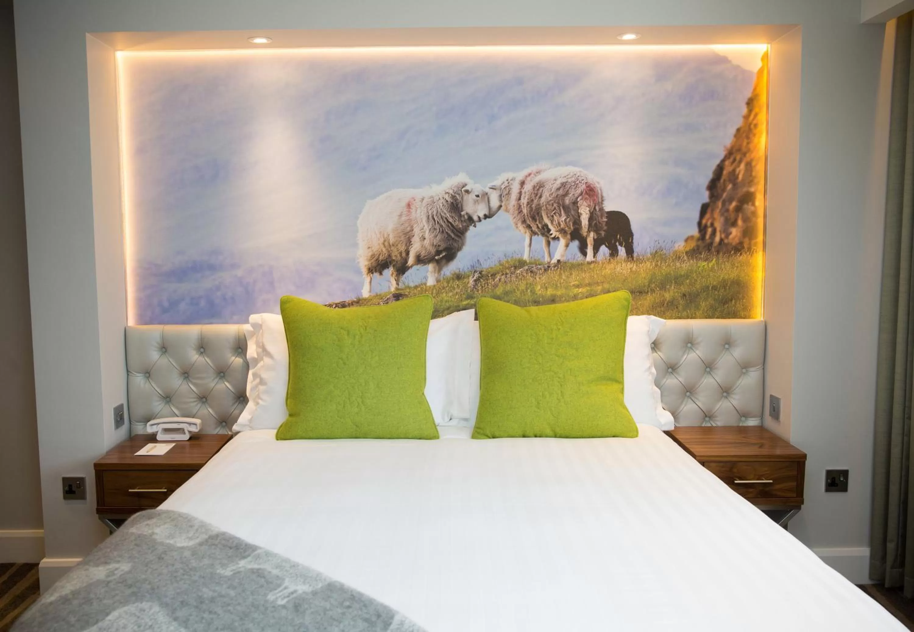 Bedroom, Bed in Inn on the Square