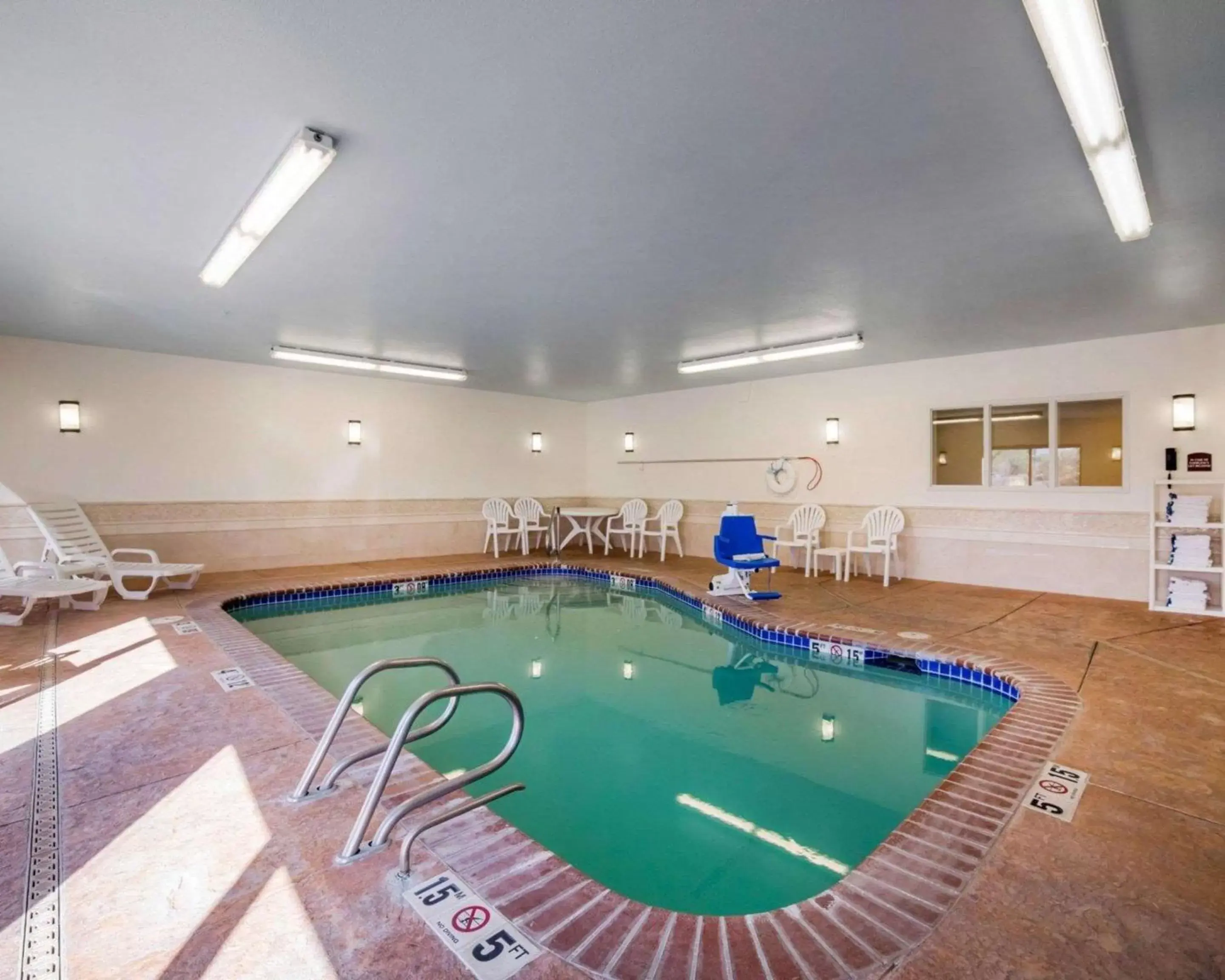 On site, Swimming Pool in Comfort Suites Fernley