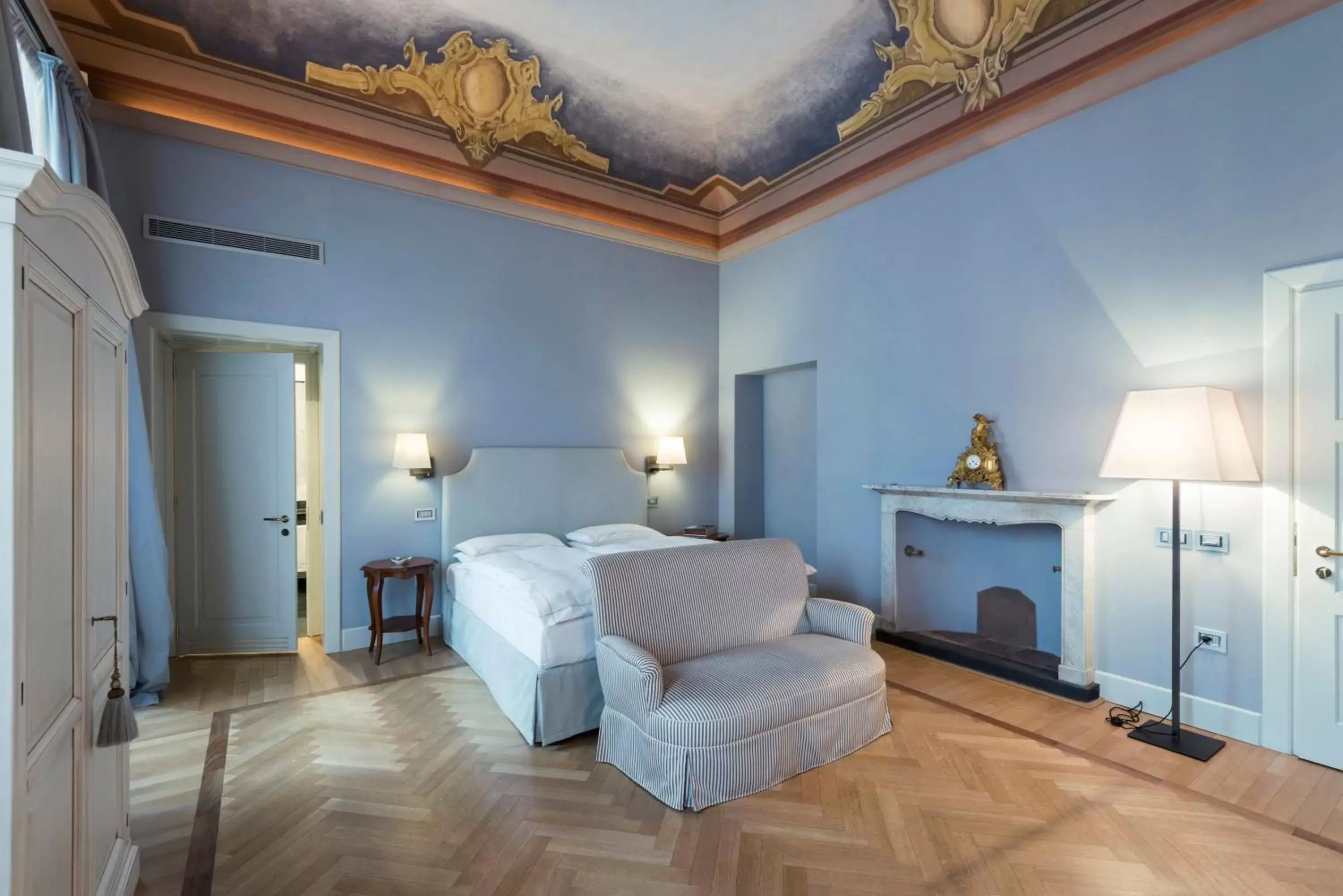 Deluxe Double Room in Grand Hotel Della Posta