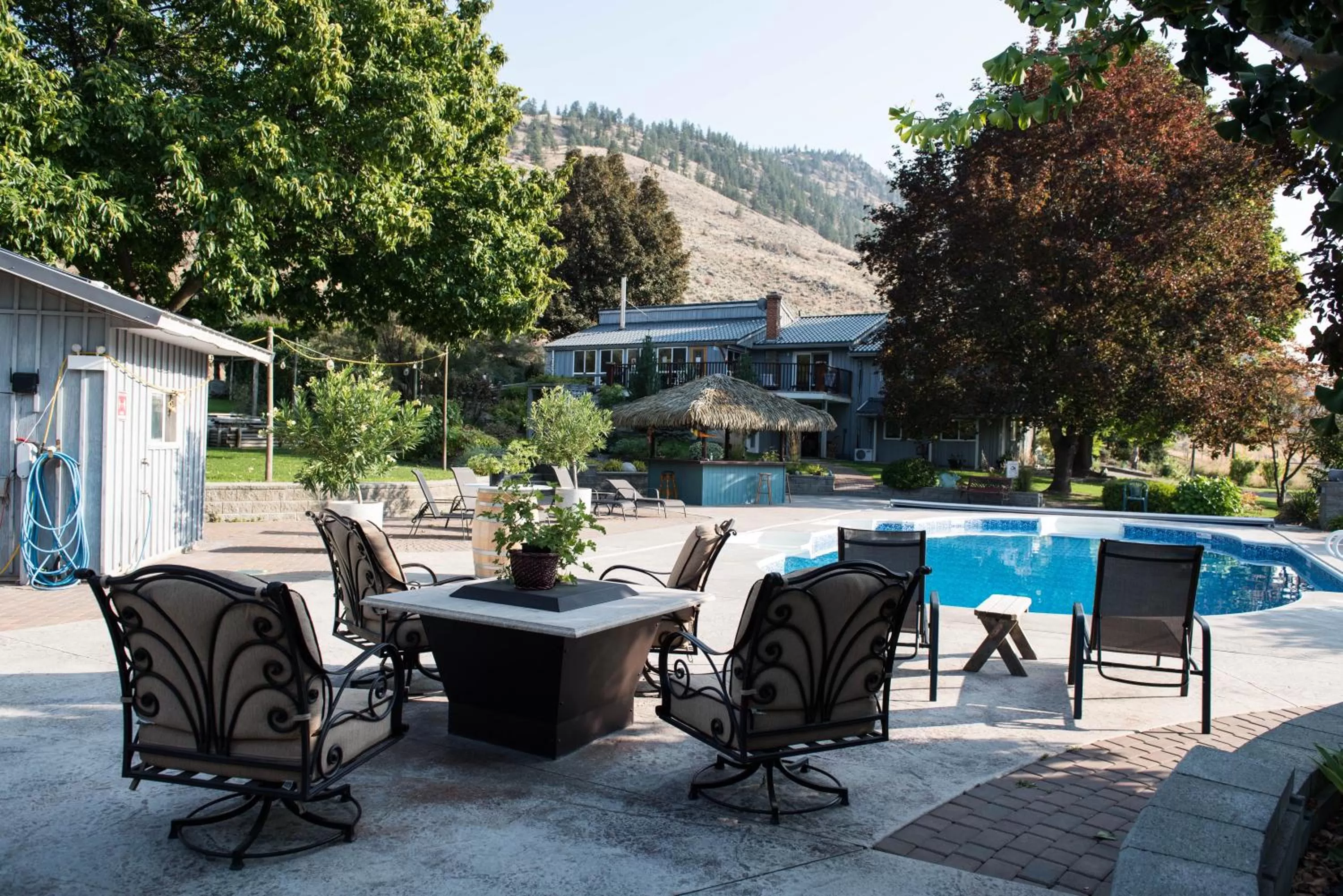 Patio, Swimming Pool in Similkameen Wild Resort & Winery Retreat