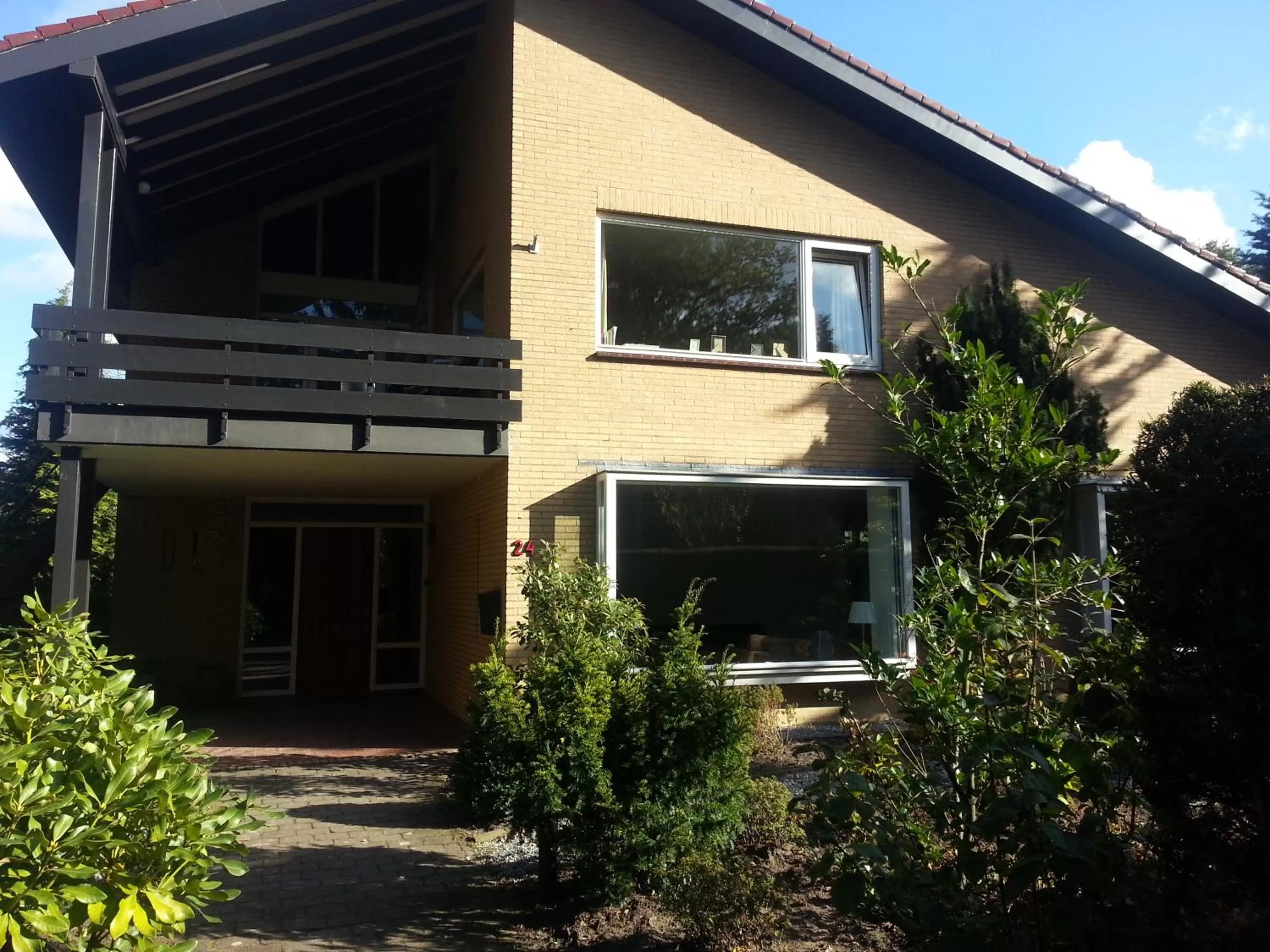 Facade/entrance in B & B Waalre