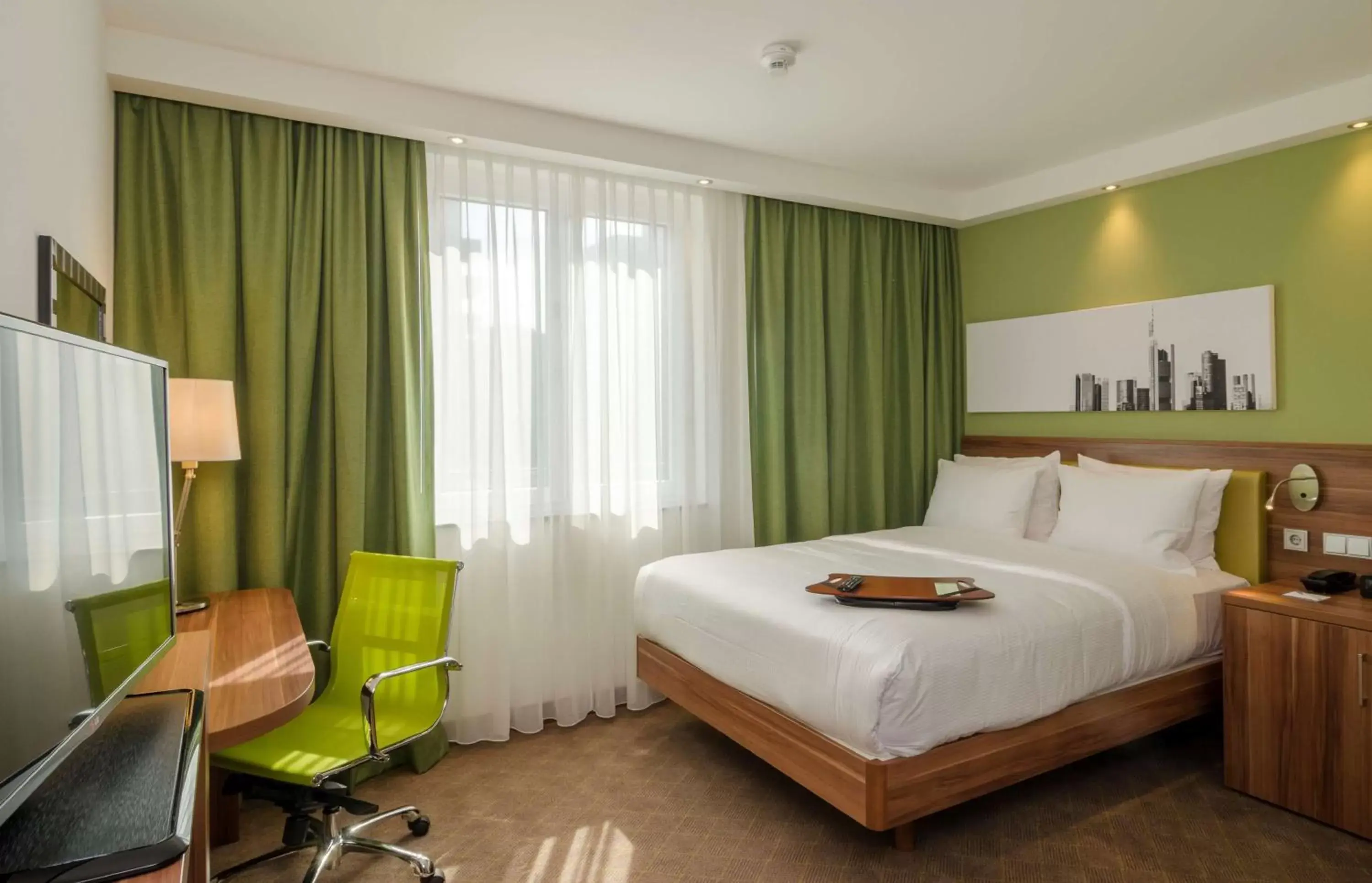 Bed in Hampton by Hilton Frankfurt City Centre